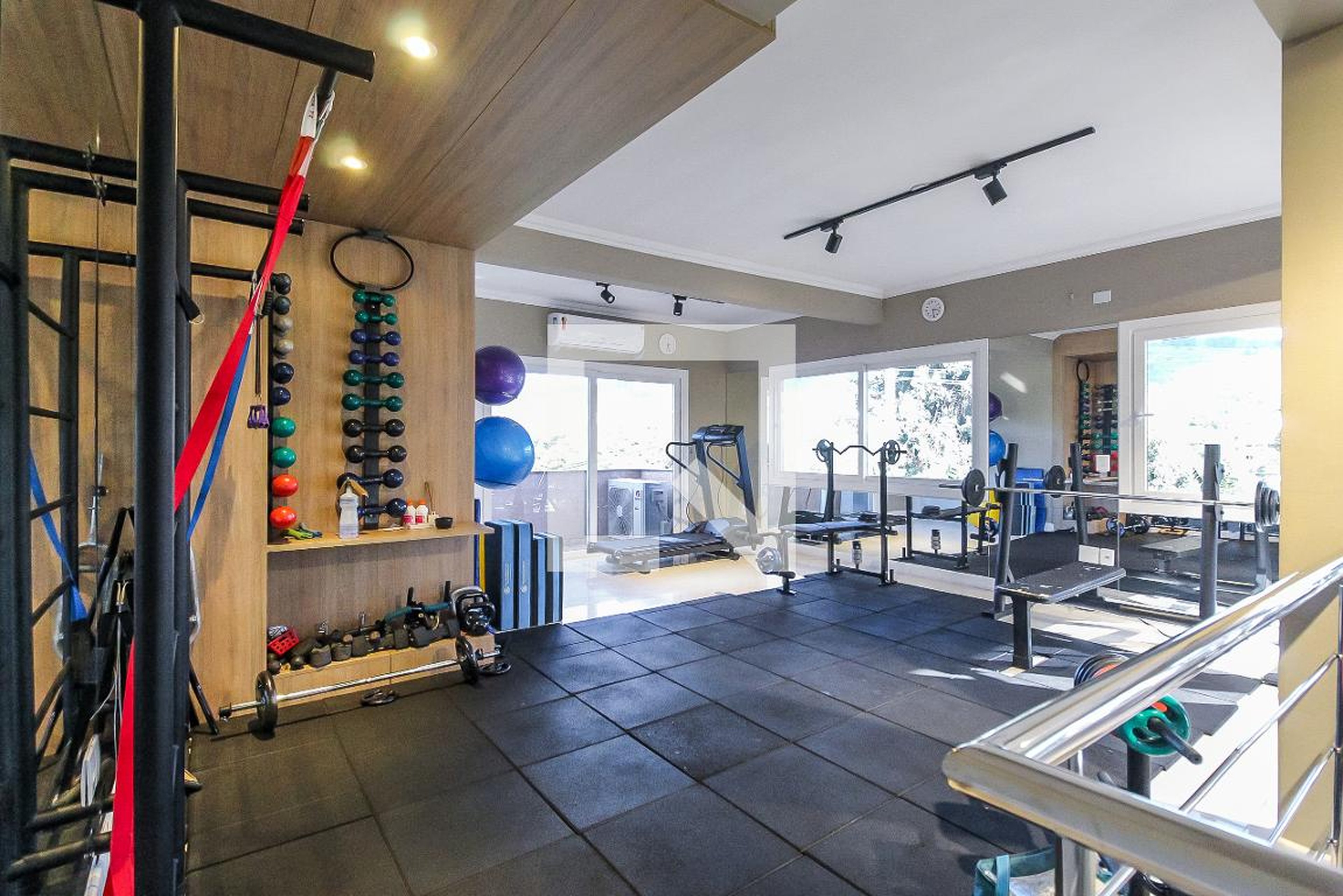 Academia - Morada Toscana