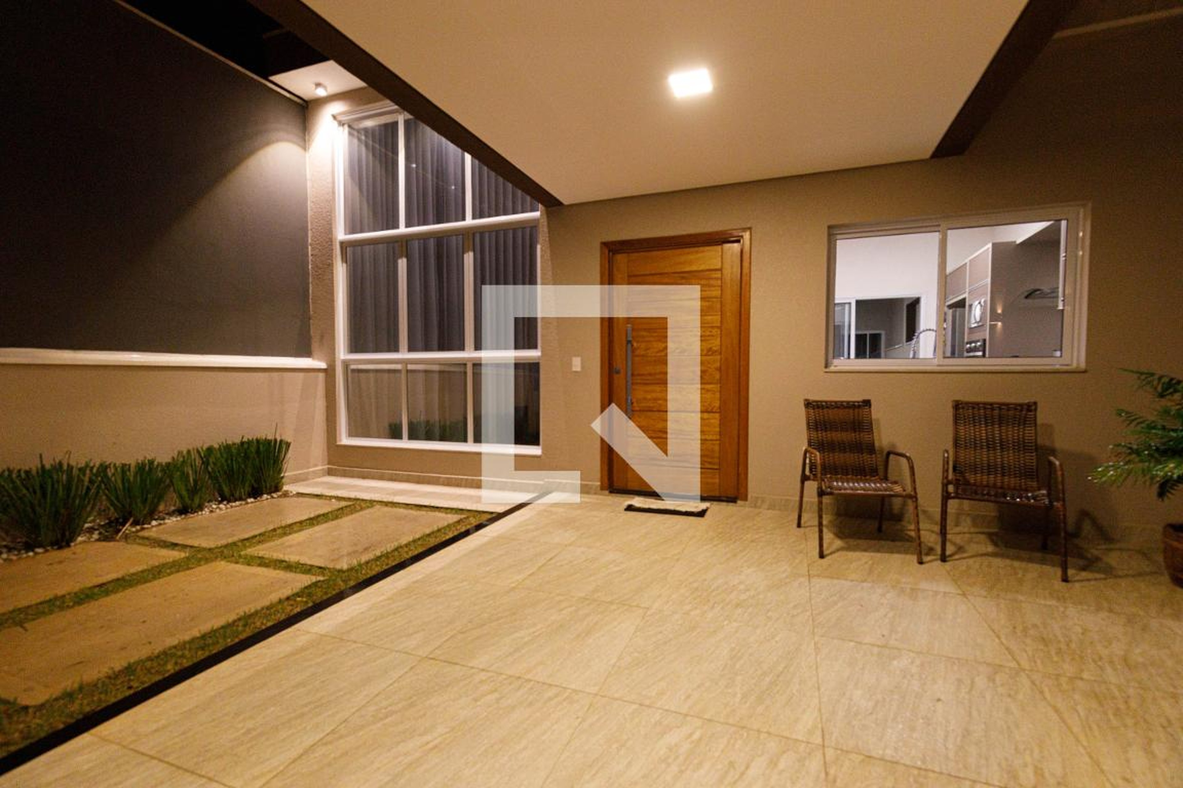 Fachada Condomínio em Rua Joaquim Nabuco, 183