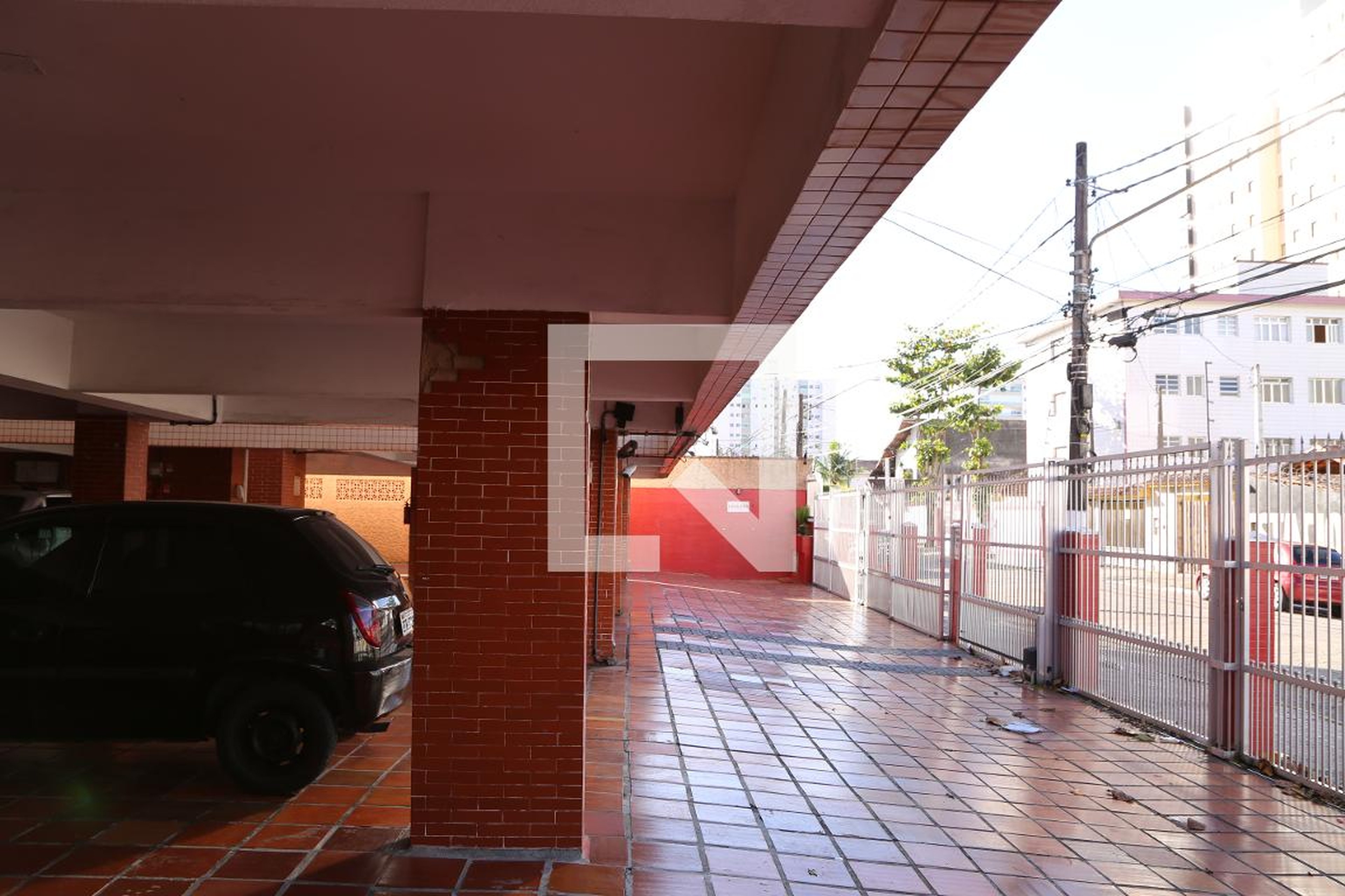 Entrada - Edifício Vivian e Alex