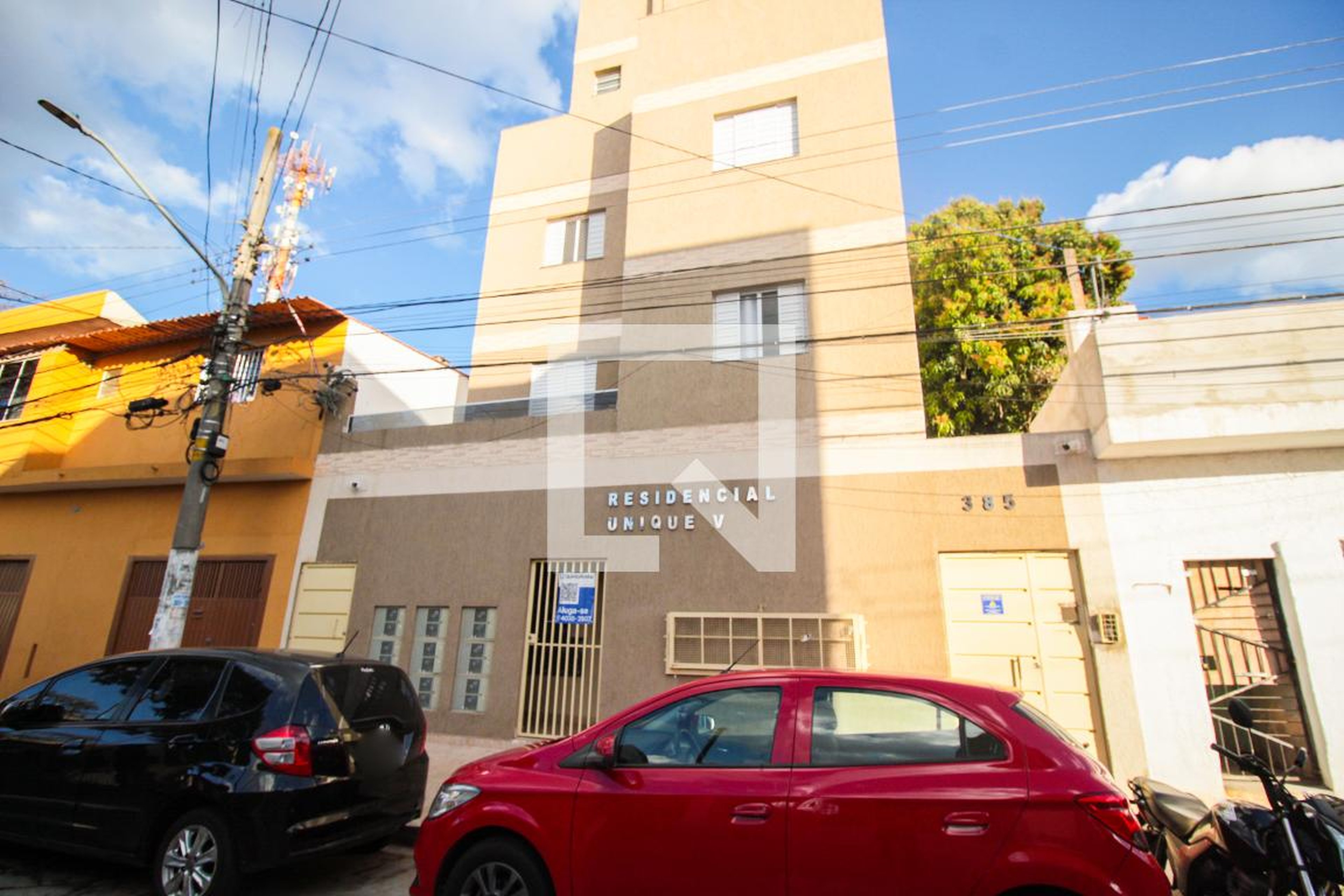 Fachada do Condomínio Condomínio em Rua Engenheiro Romeu Belluomini, 385