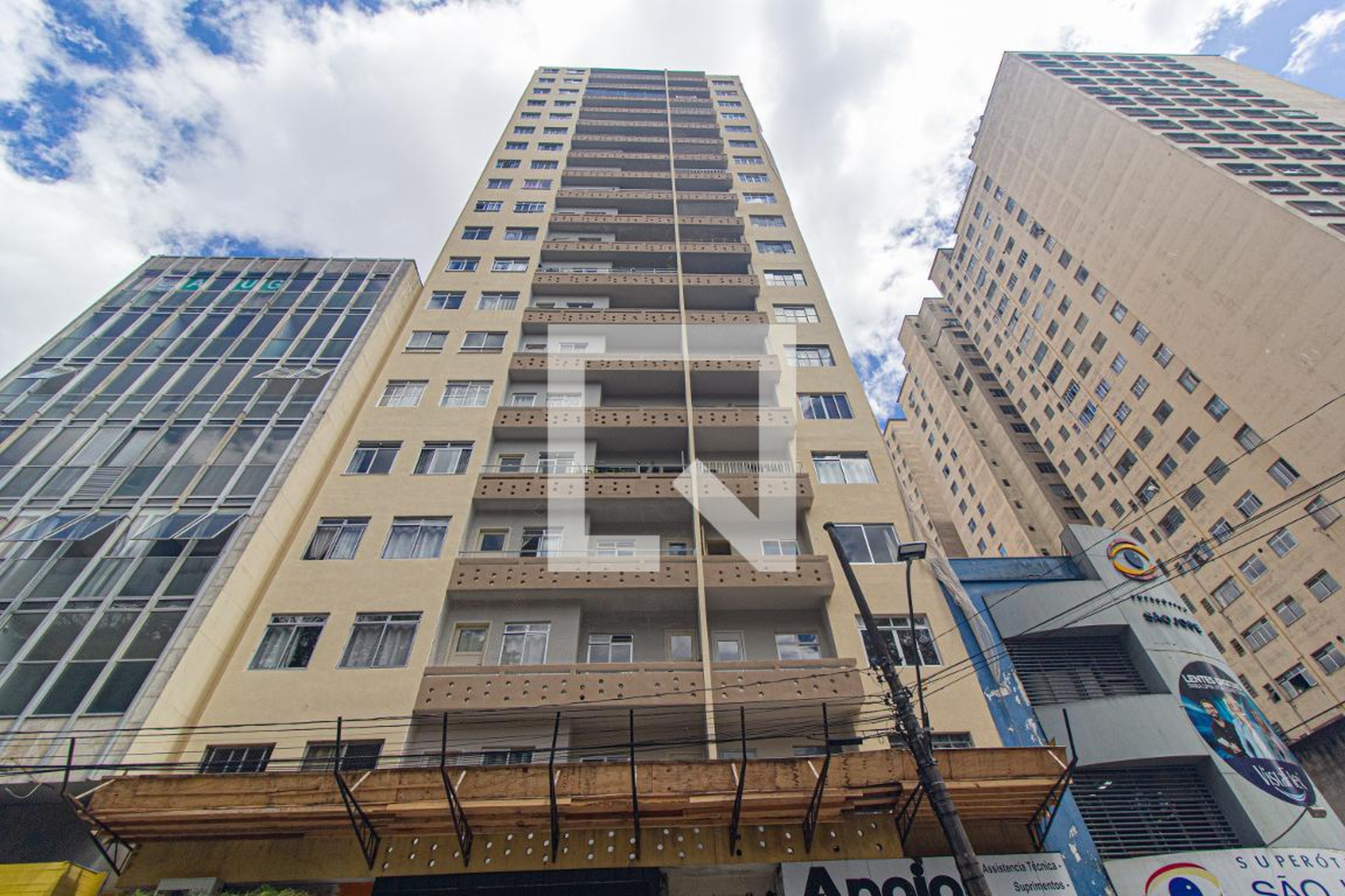 Fachada Condomínio em Praça General Osório, 455