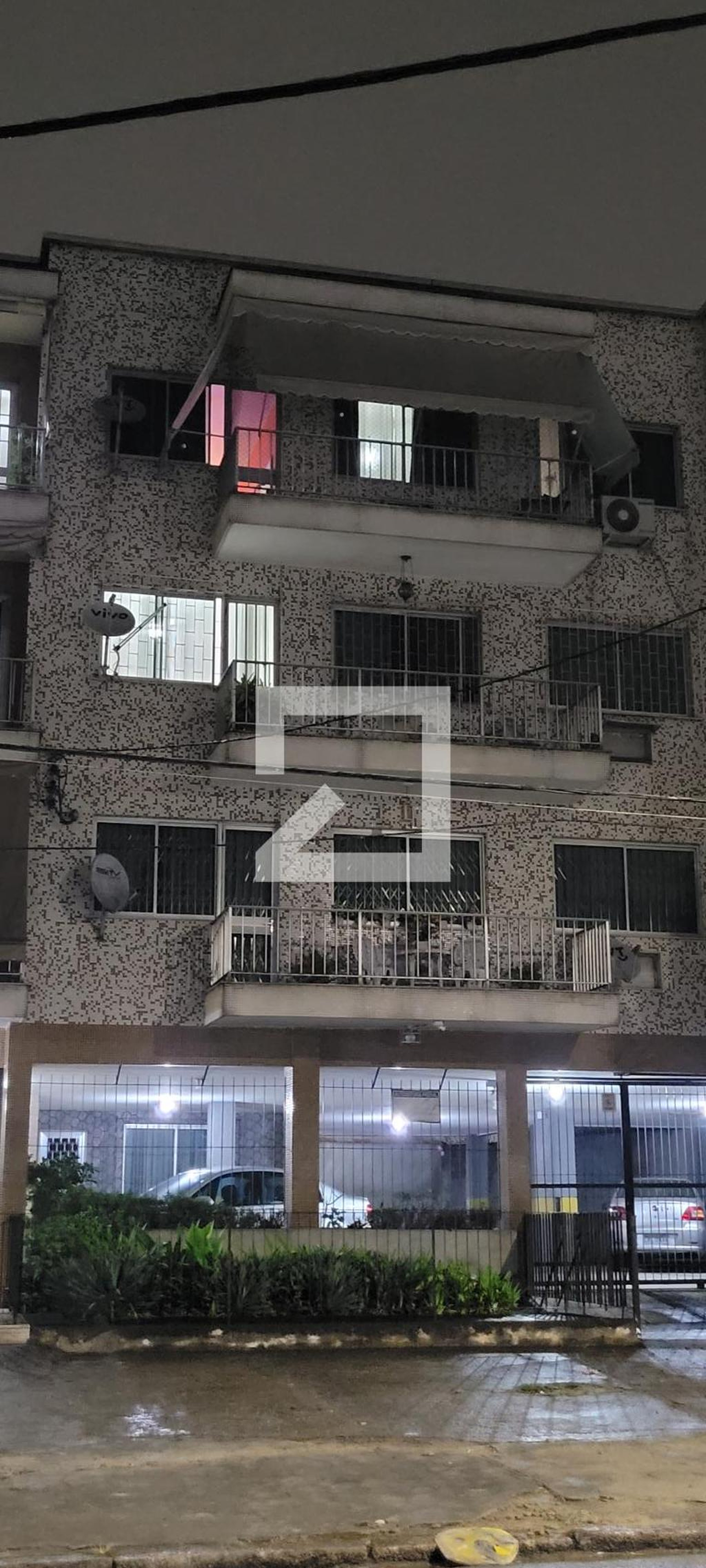 Fachada Condomínio em Estrada do Quitungo, 1971