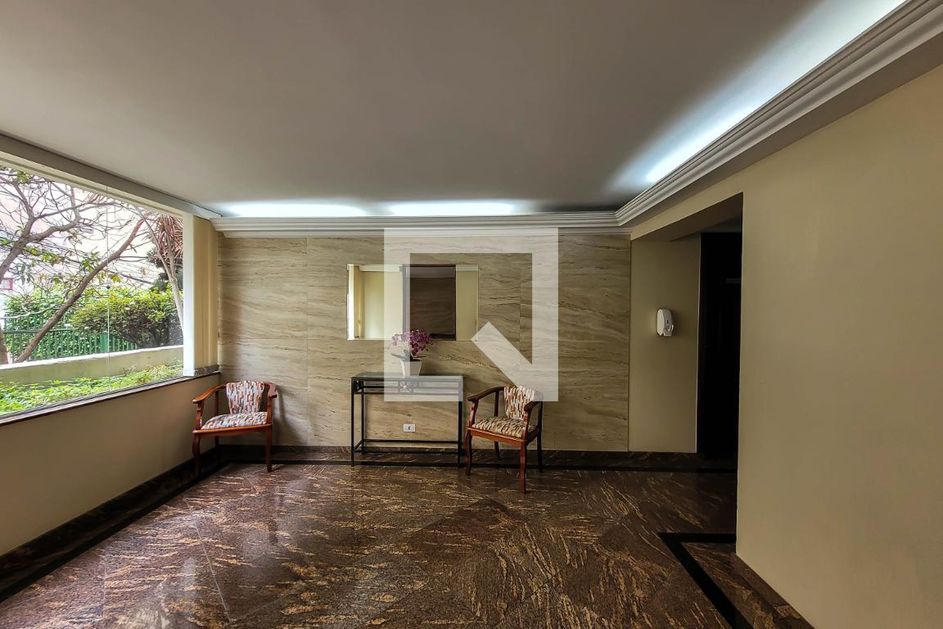 Hall - Serra Dourada