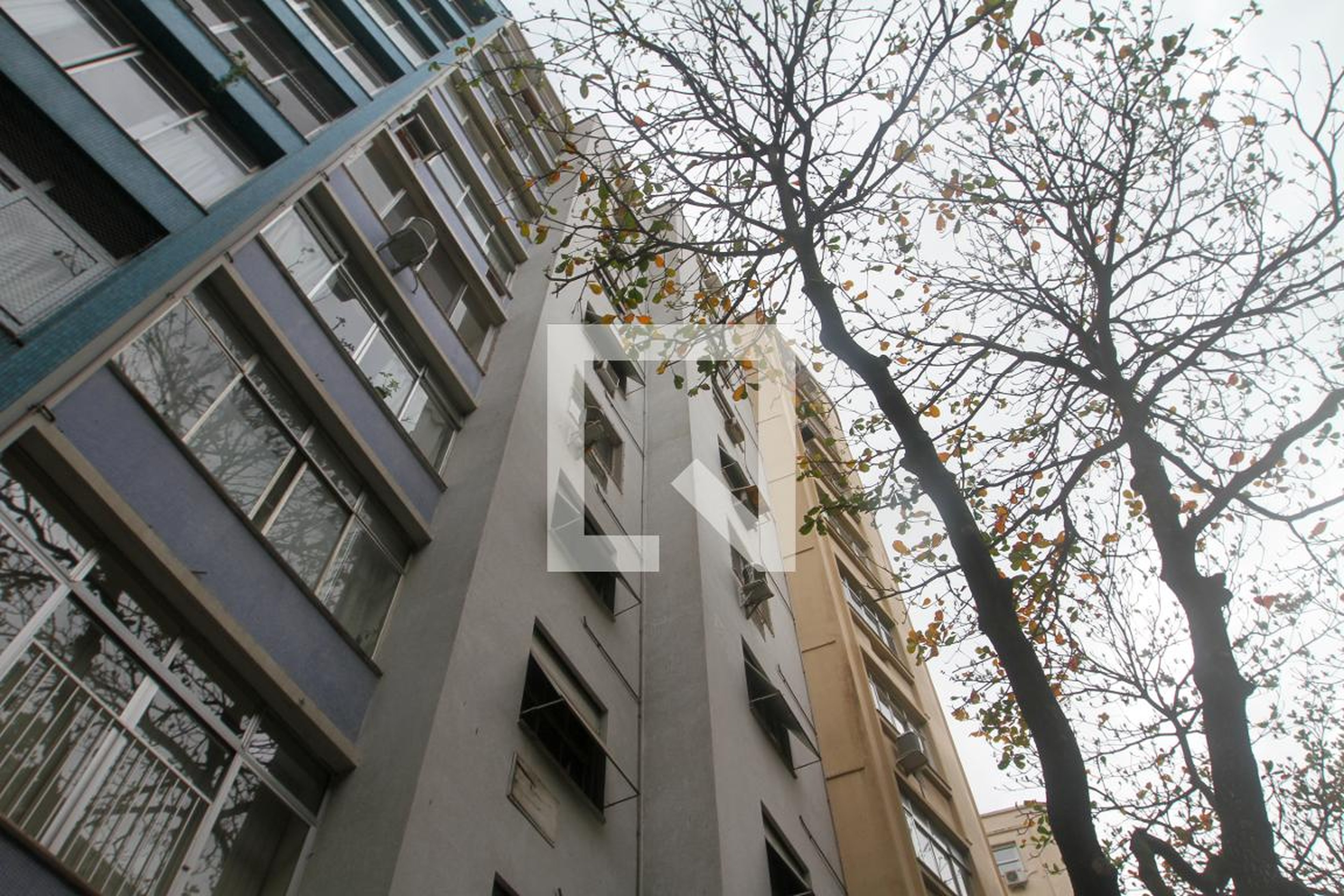 Fachada do Prédio Condomínio ondomínio Edificio Canuma