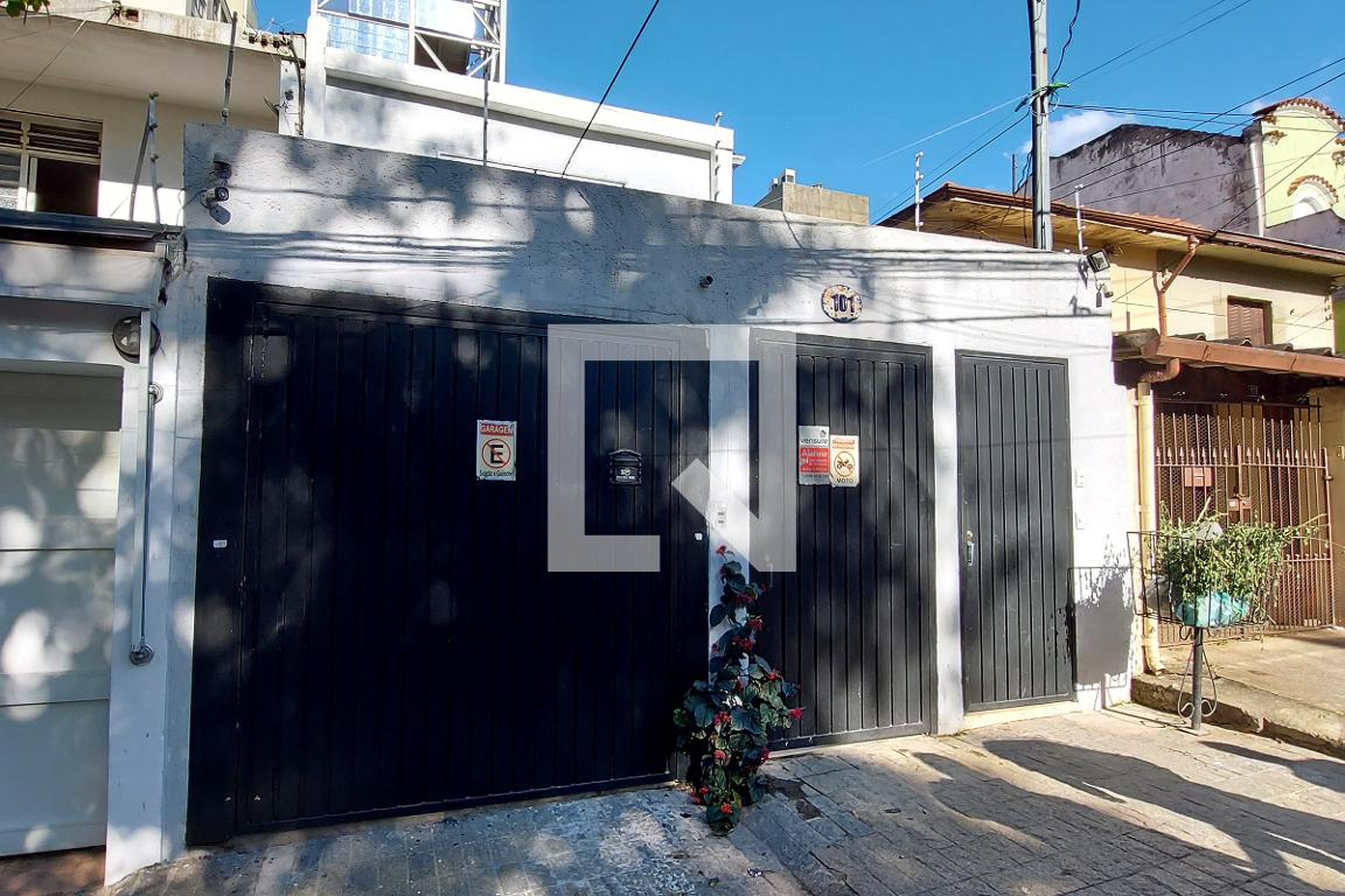 Fachada Condomínio em Rua Professor Ernest Marcus, 101