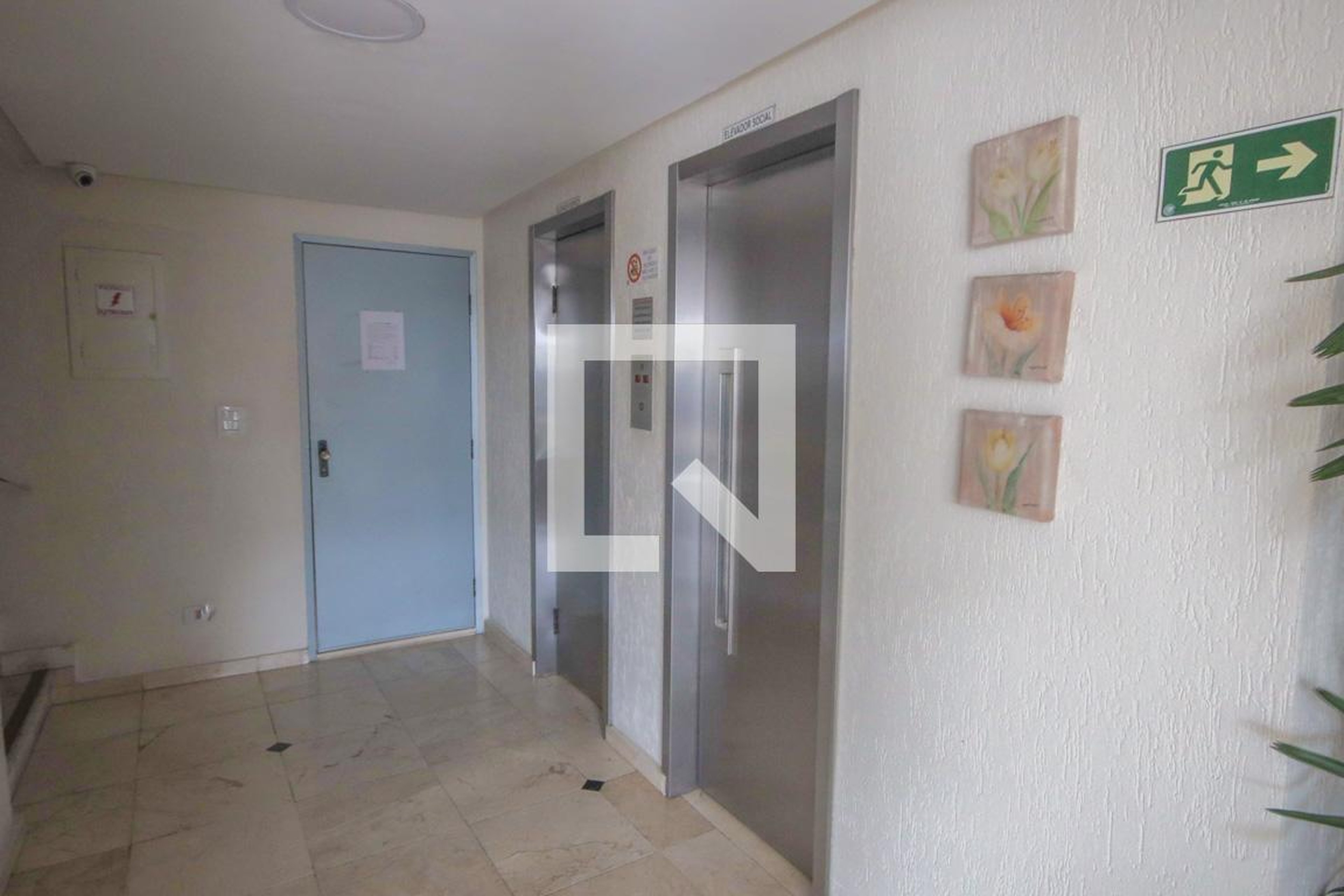 Elevador - Edifício Gardênia