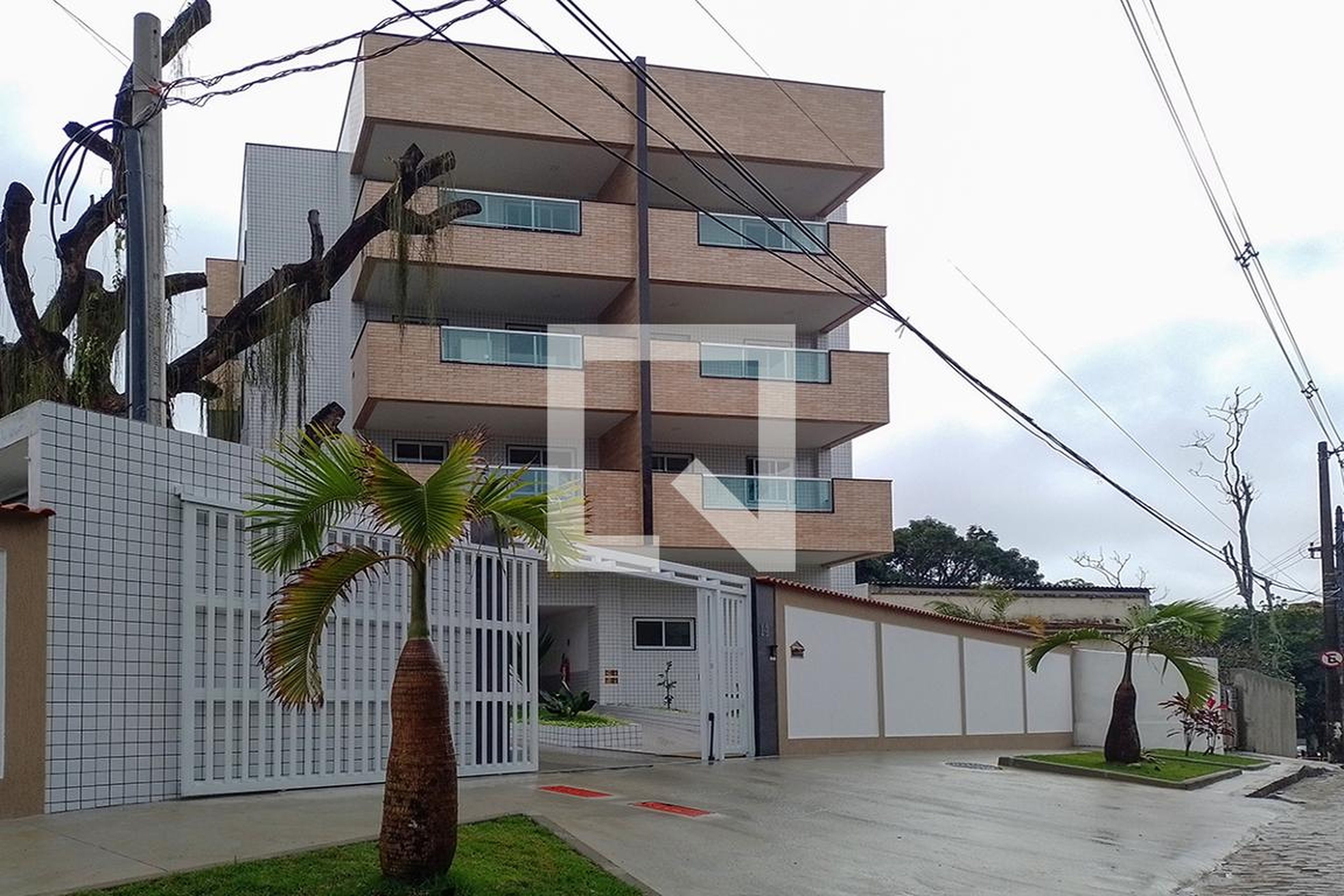 Fachada do Condomínio Condomínio Horto da Ribeira