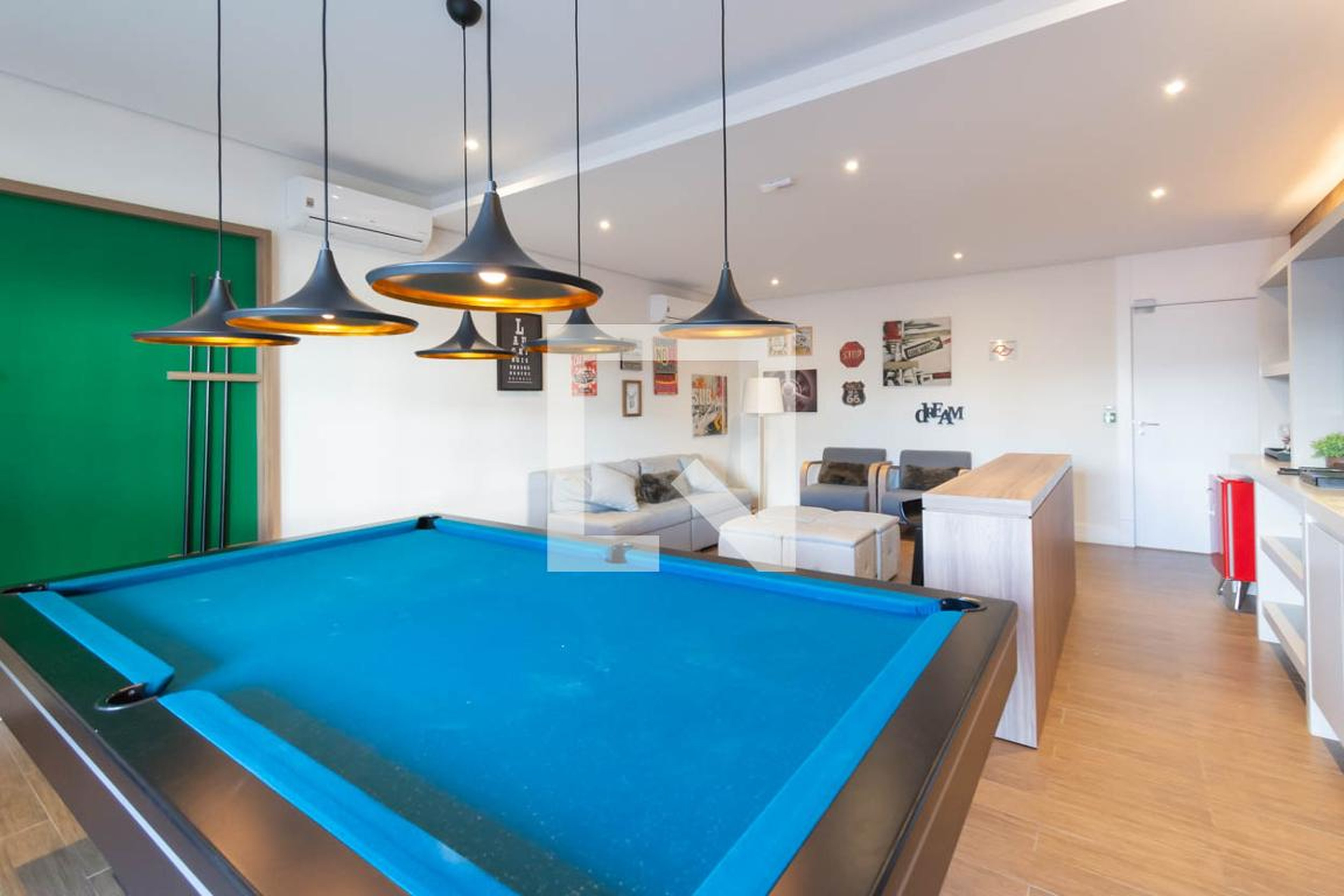 Sala de Jogos - Estação Gabriele | OR