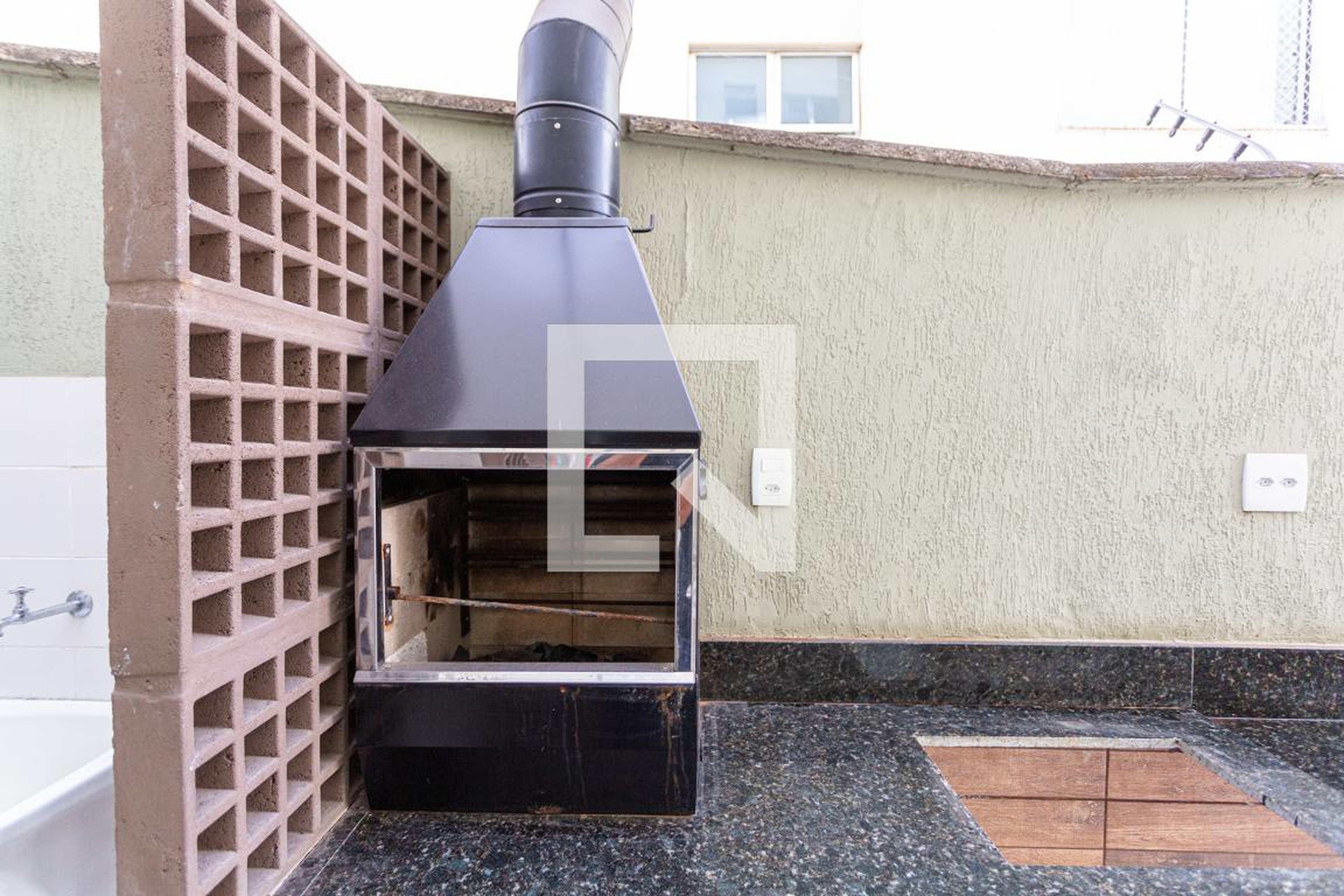 Churrasqueira - Edifício Valter Gontijo Maia