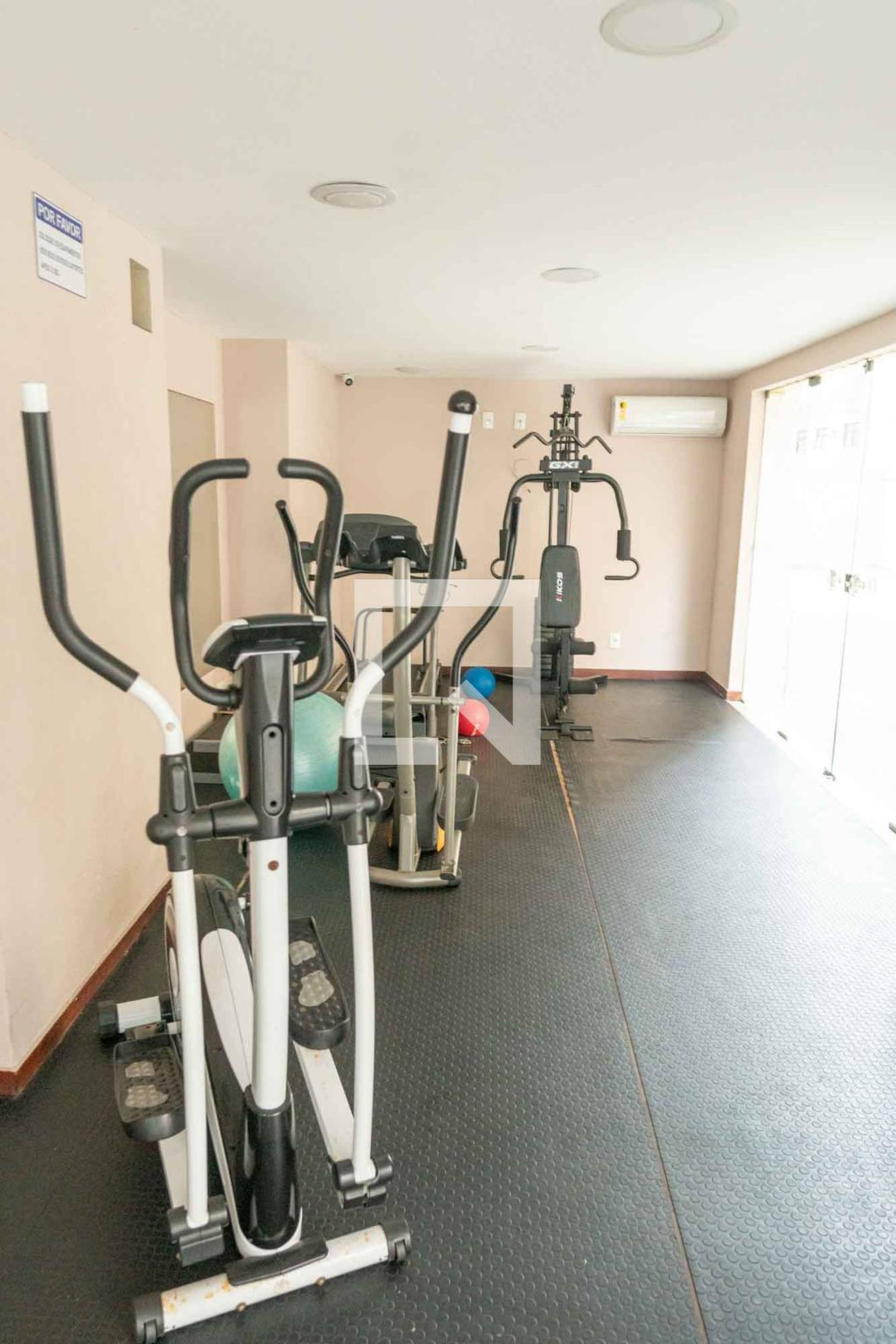 Academia - Oscar Pereira