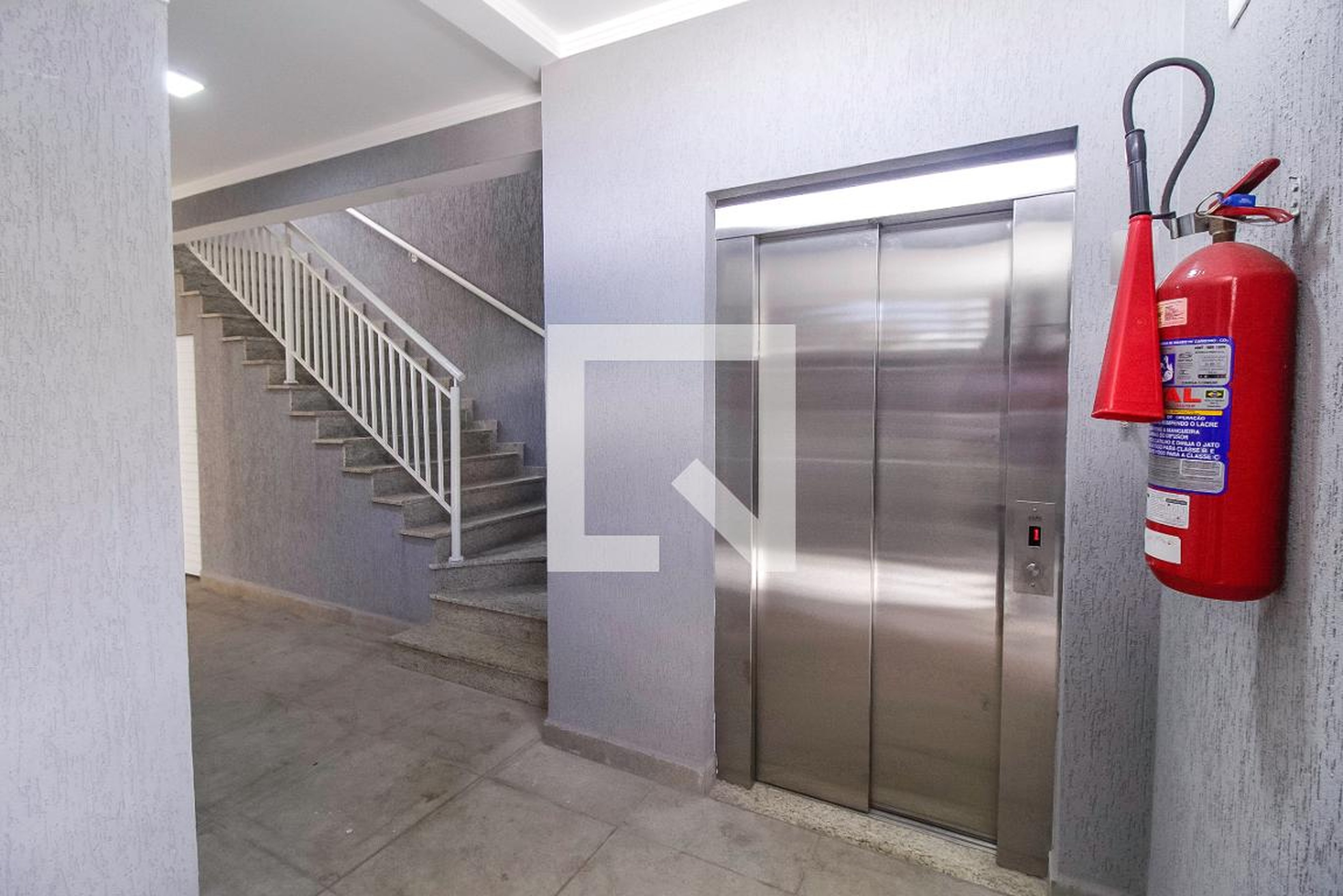 Elevador - Residencial Easy Life