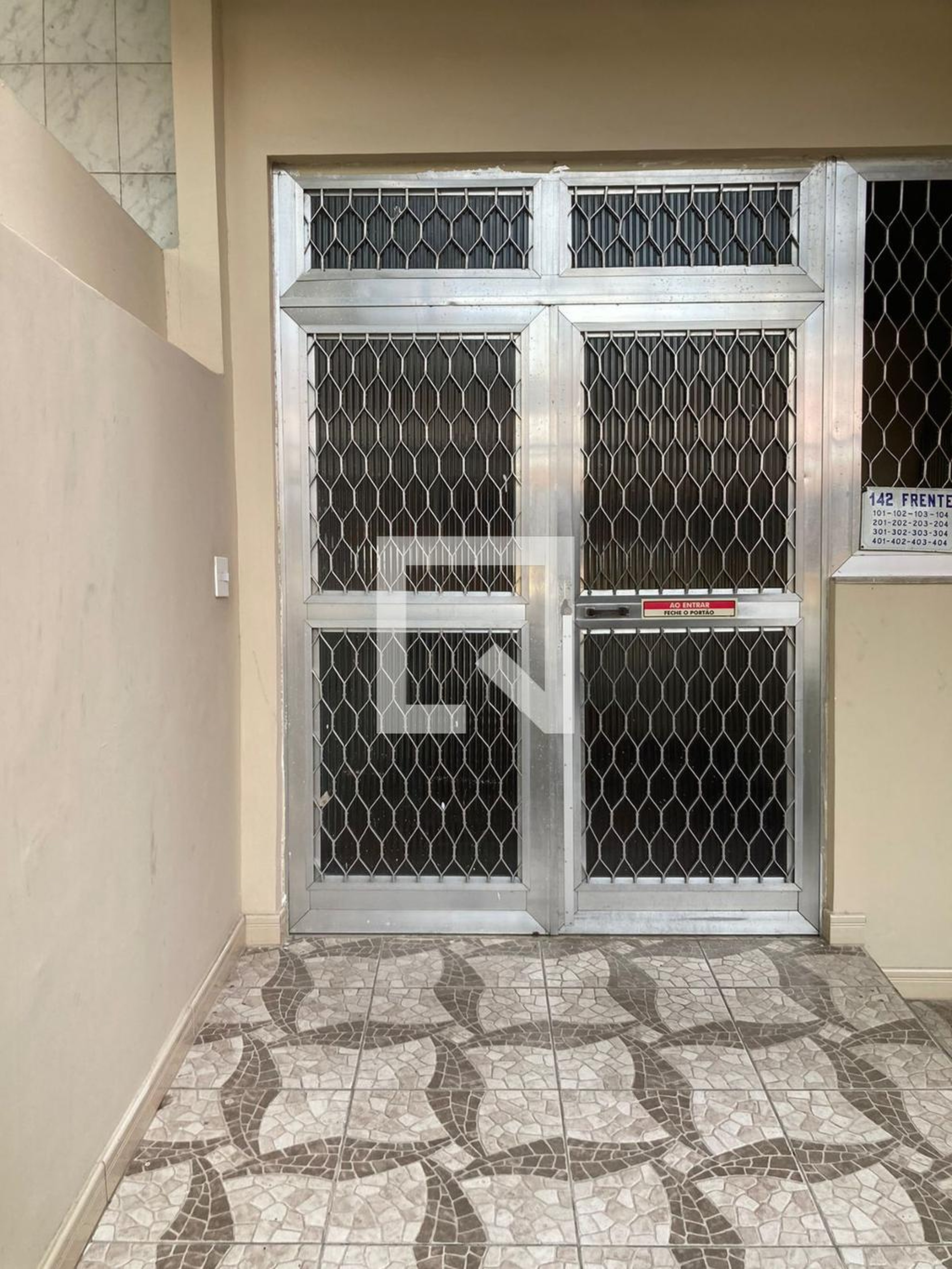 Hall de Entrada - Edifício S Maria Alcina e Maria de Fatima