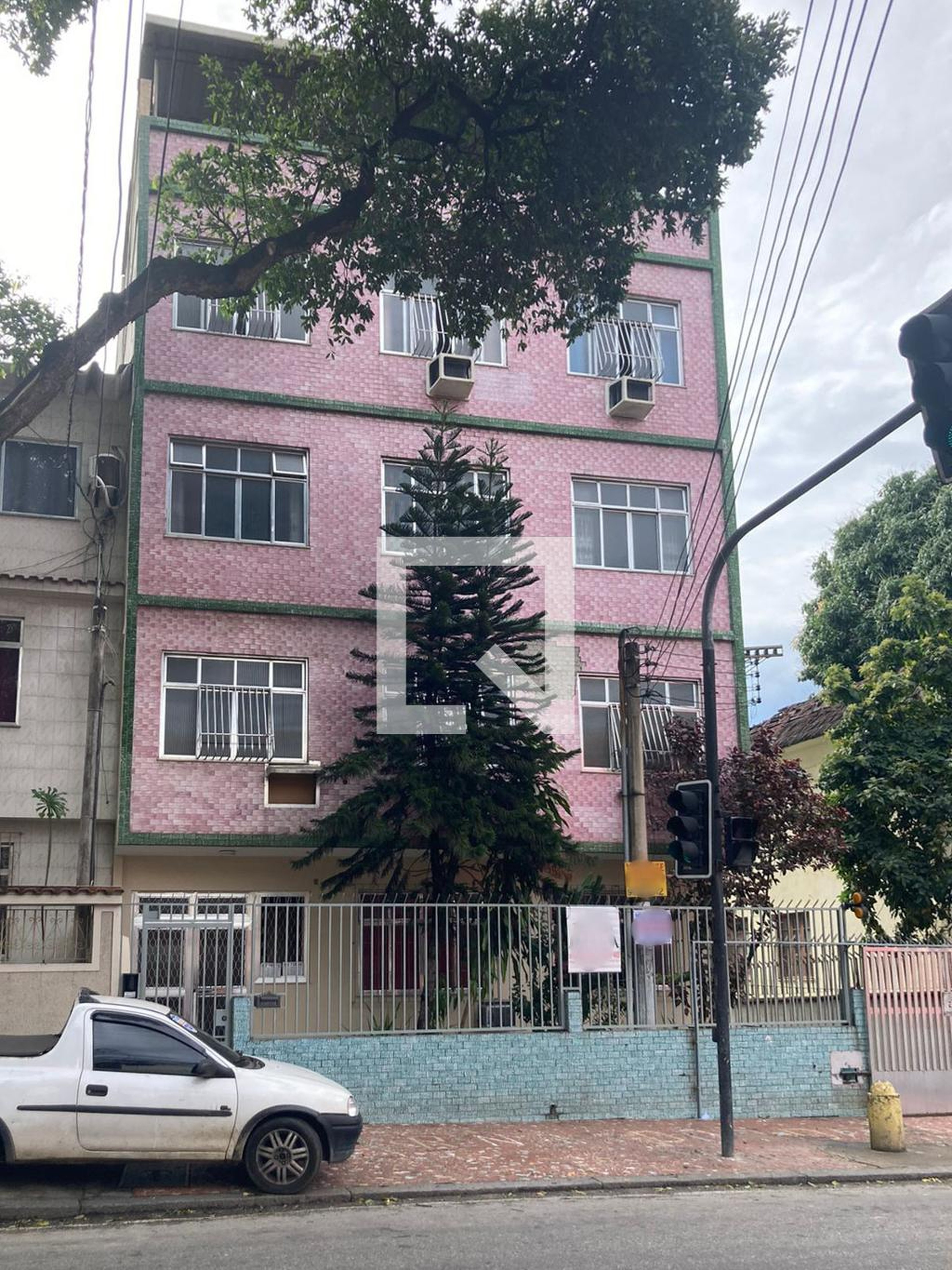 Fachada Edifício S Maria Alcina e Maria de Fatima