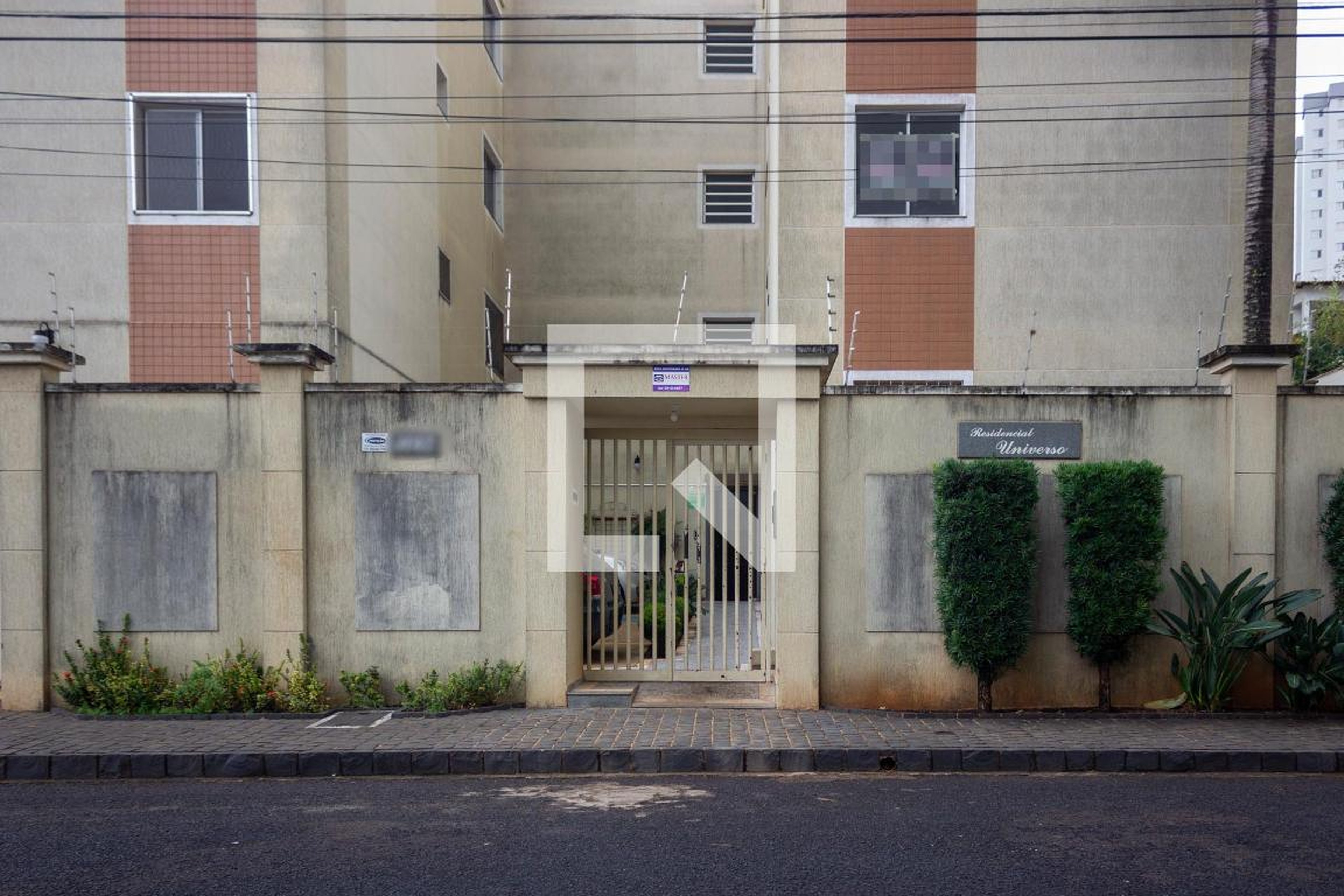 Fachada Residencial Universo