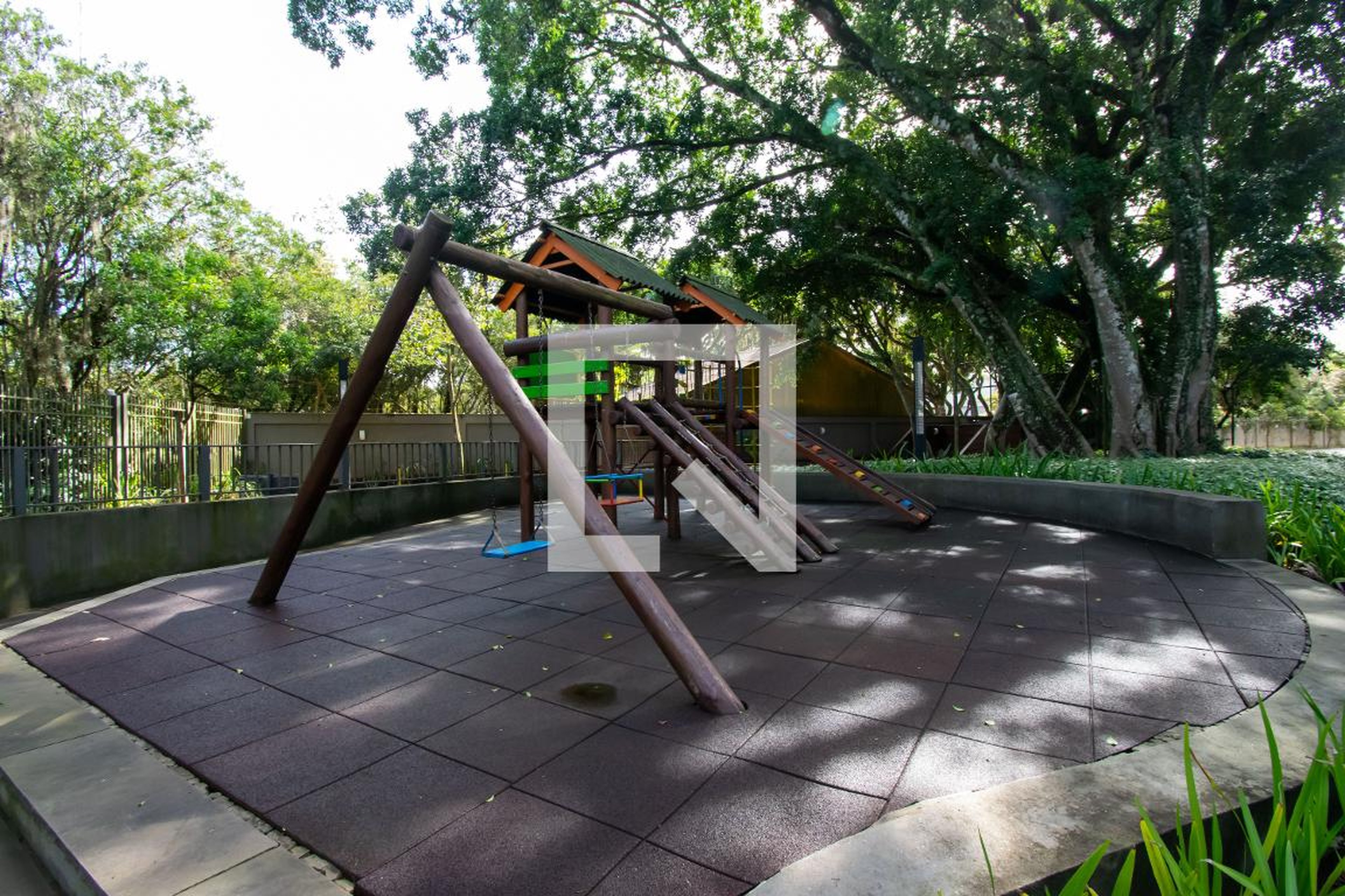 Playground - Parador 2447