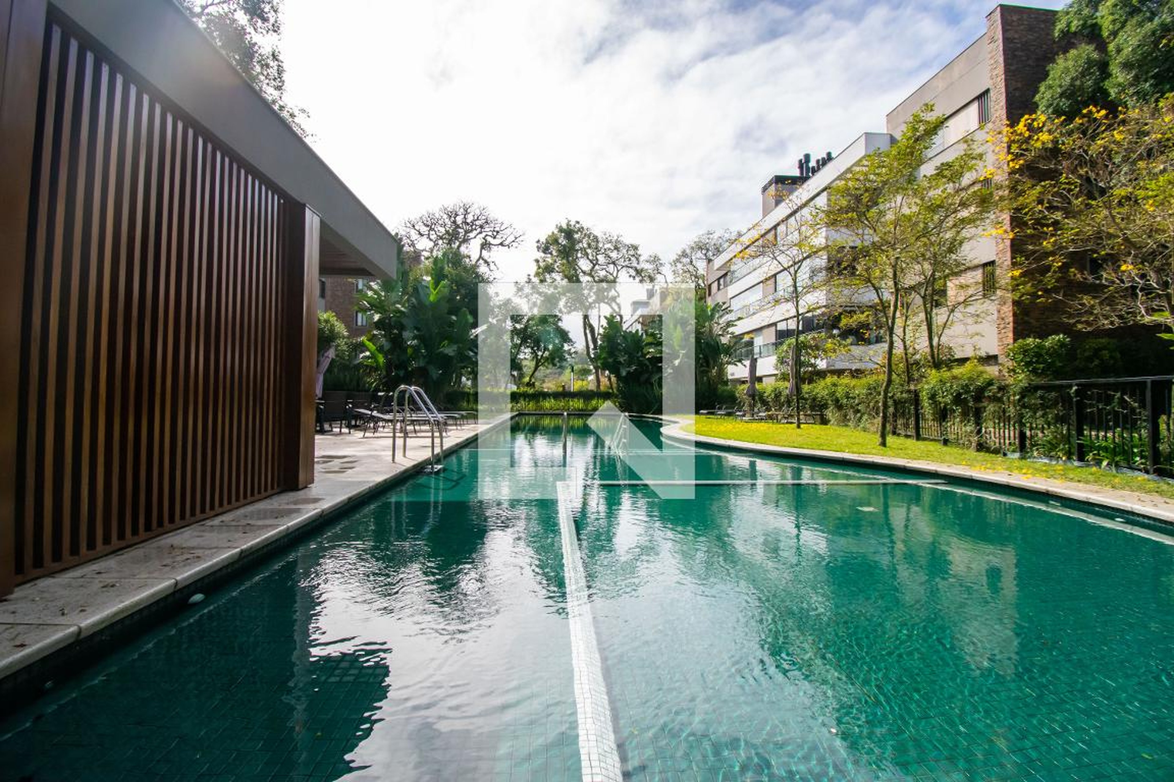 Piscina - Parador 2447