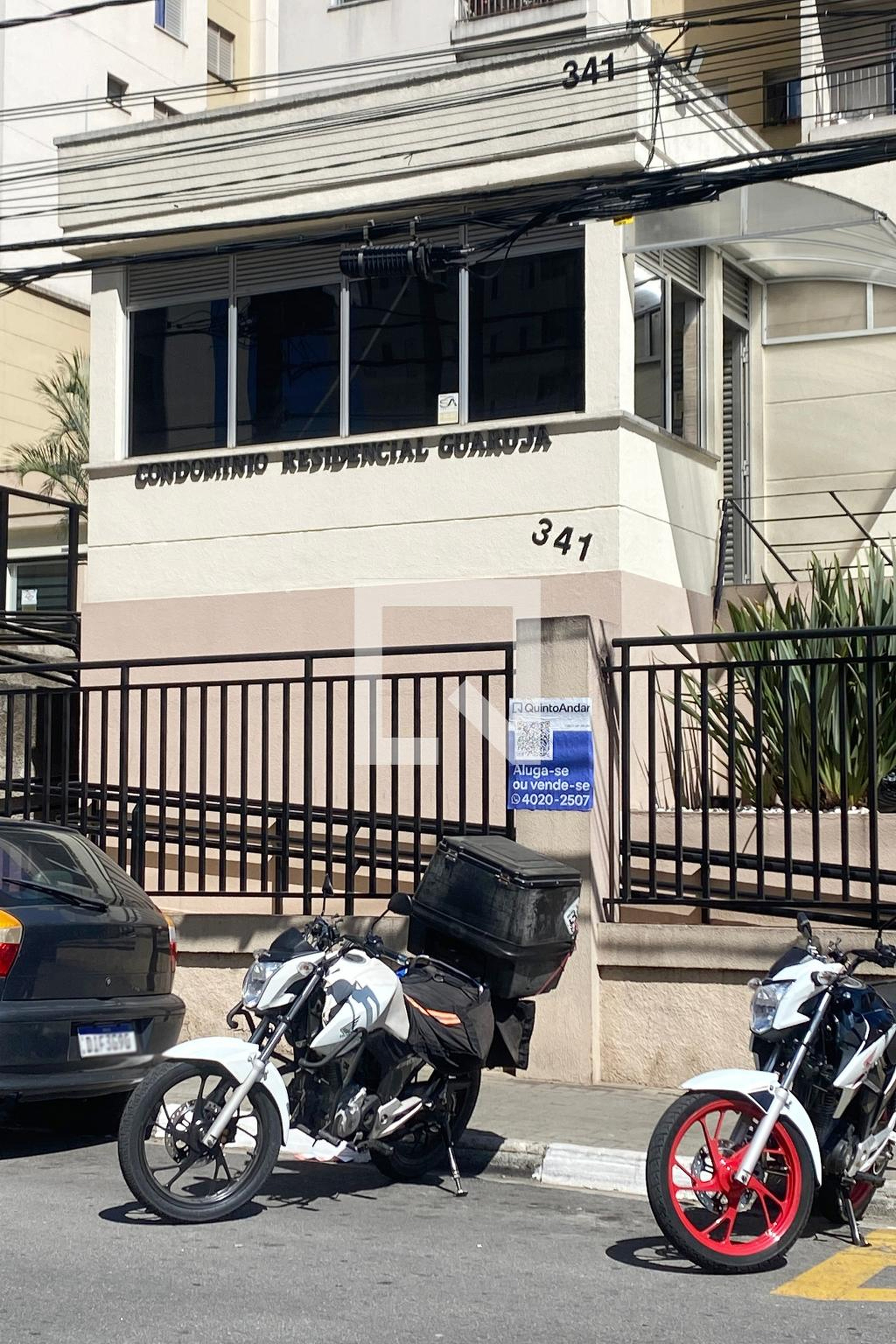 Fachada do Condomínio Residencial Guarujá