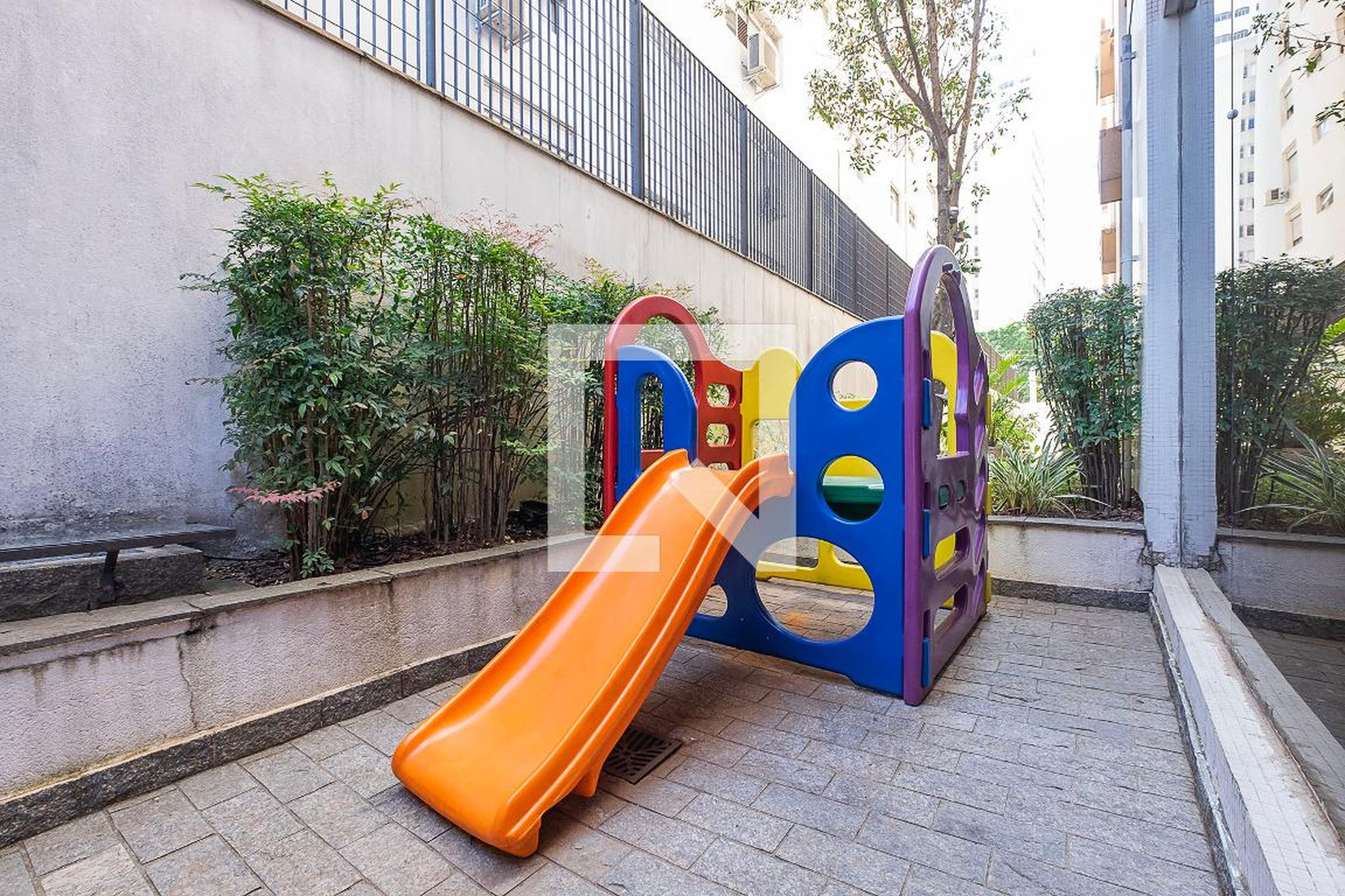 Playground - Begônias