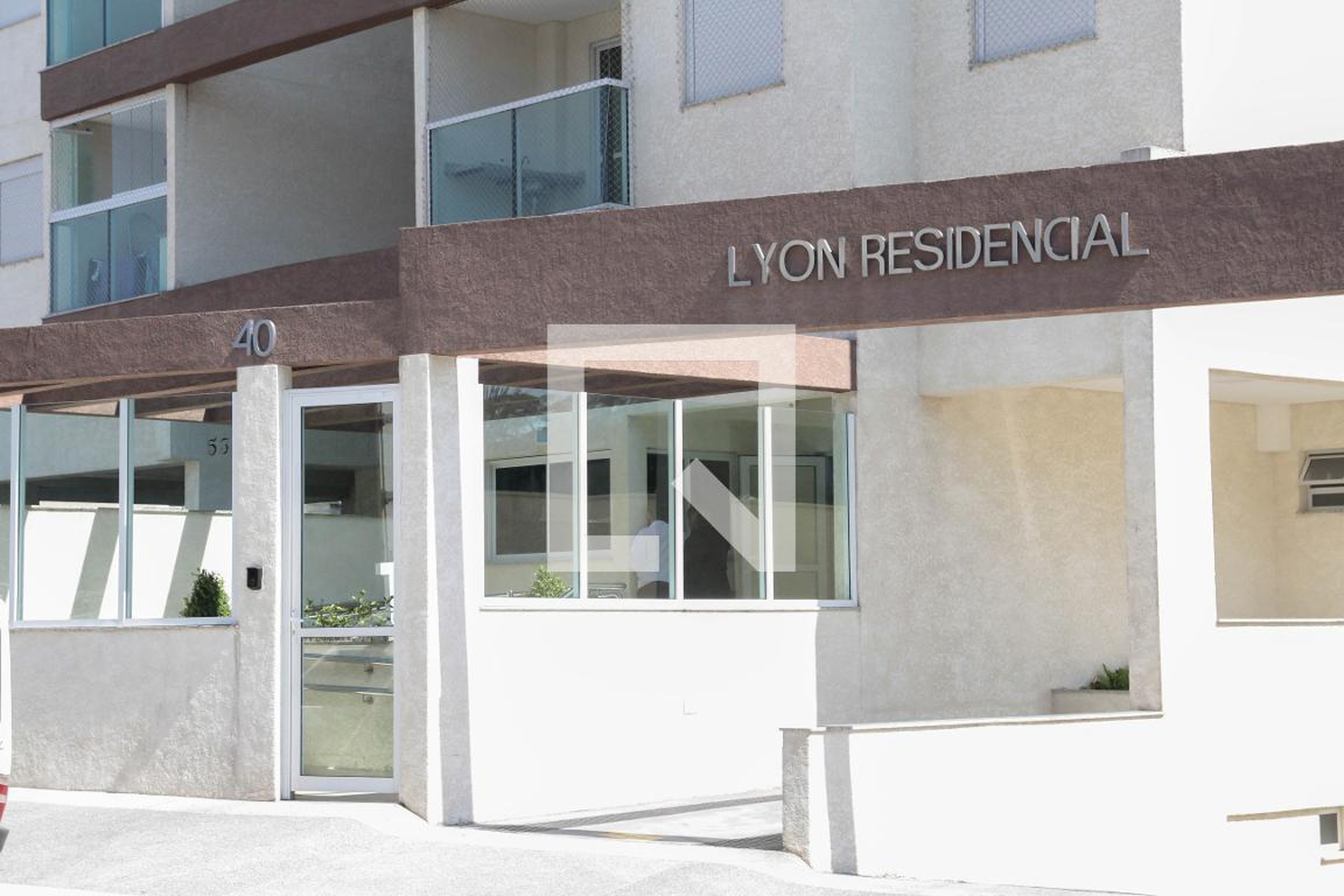 Fachada do Prédio Residencial Lyon Ponte Grande