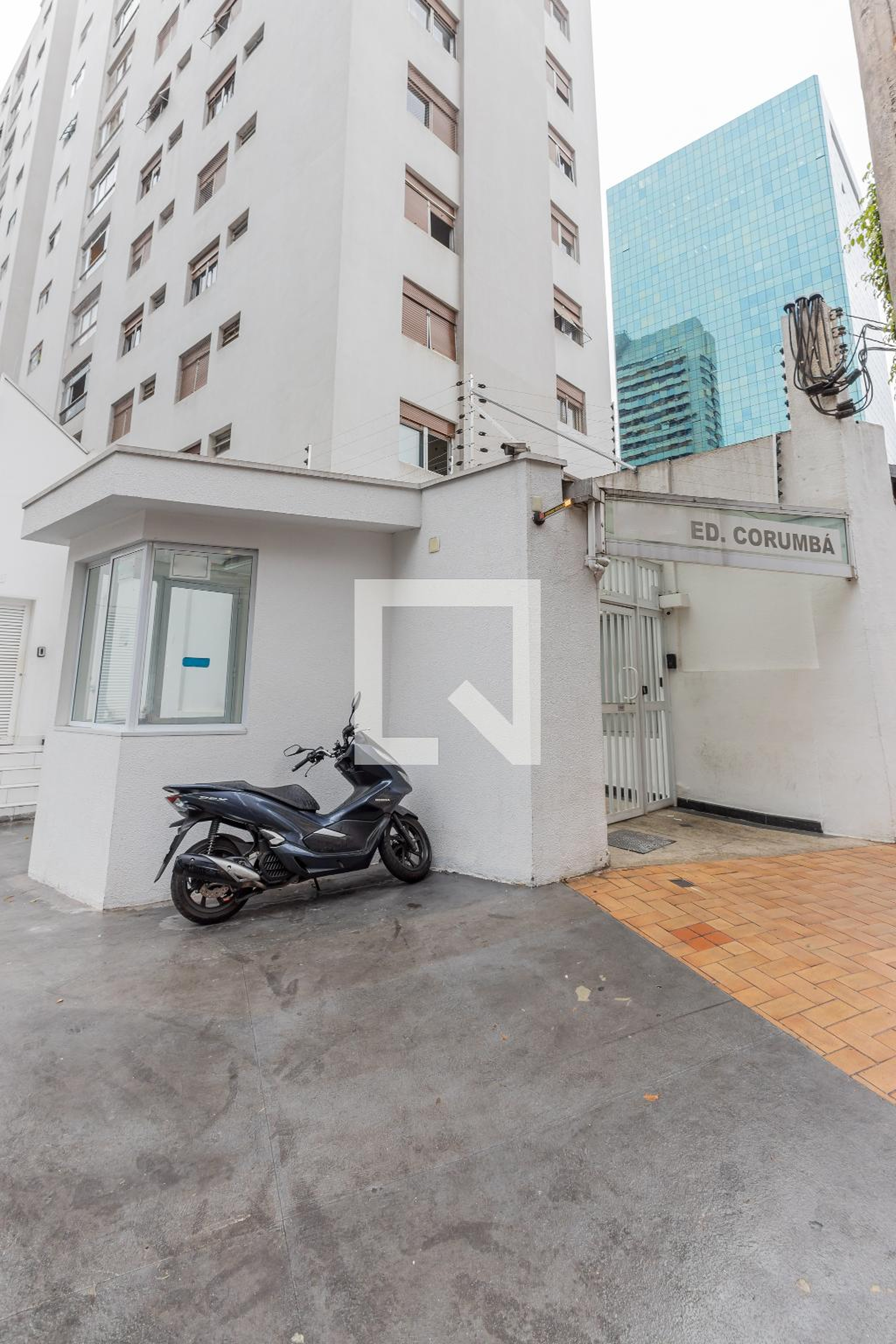 Fachada do Condomínio Edifício Corumbá