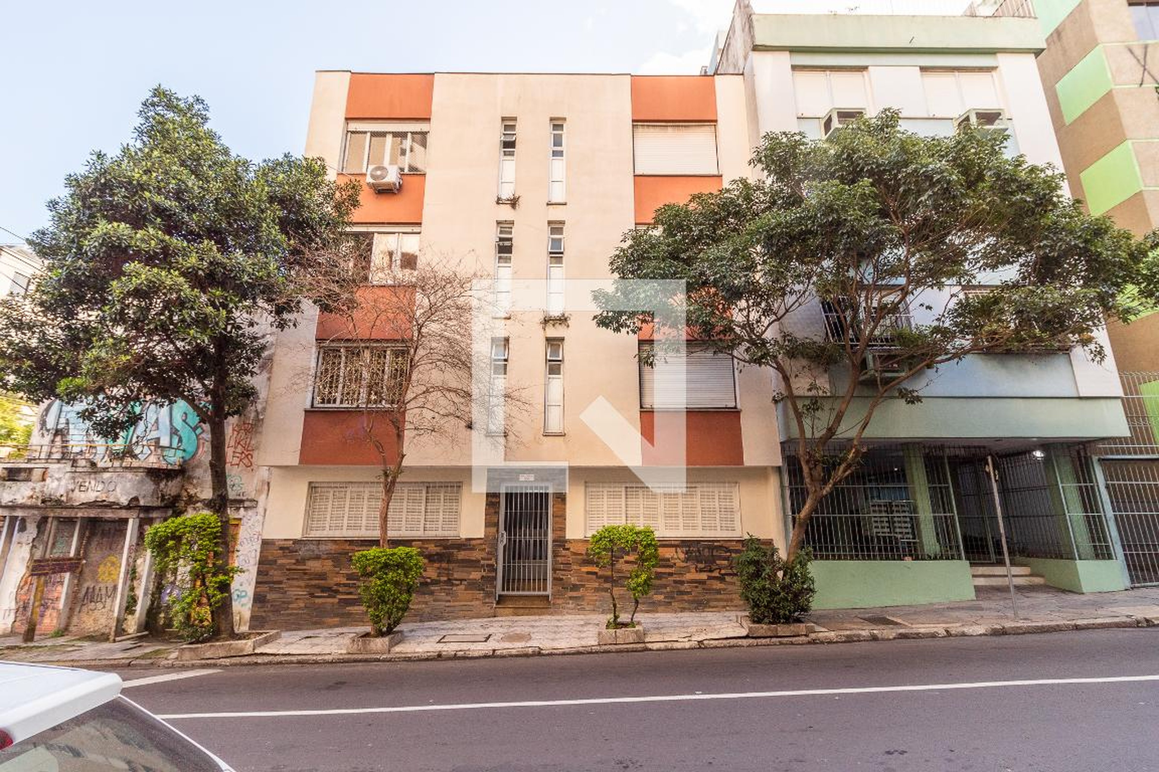 Fachada do Prédio Condomínio DR Barros Cassal