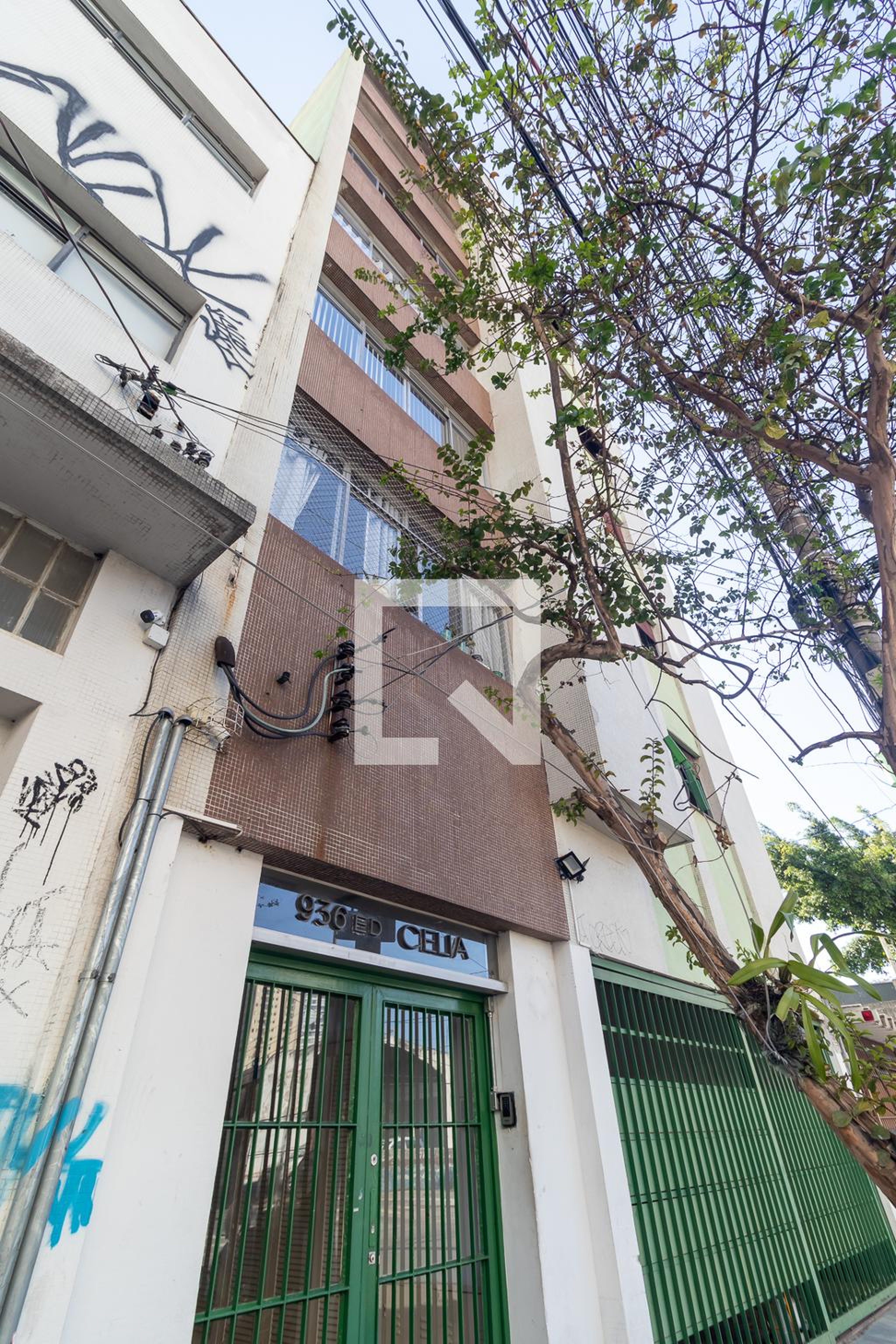 Fachada Condomínio Célia