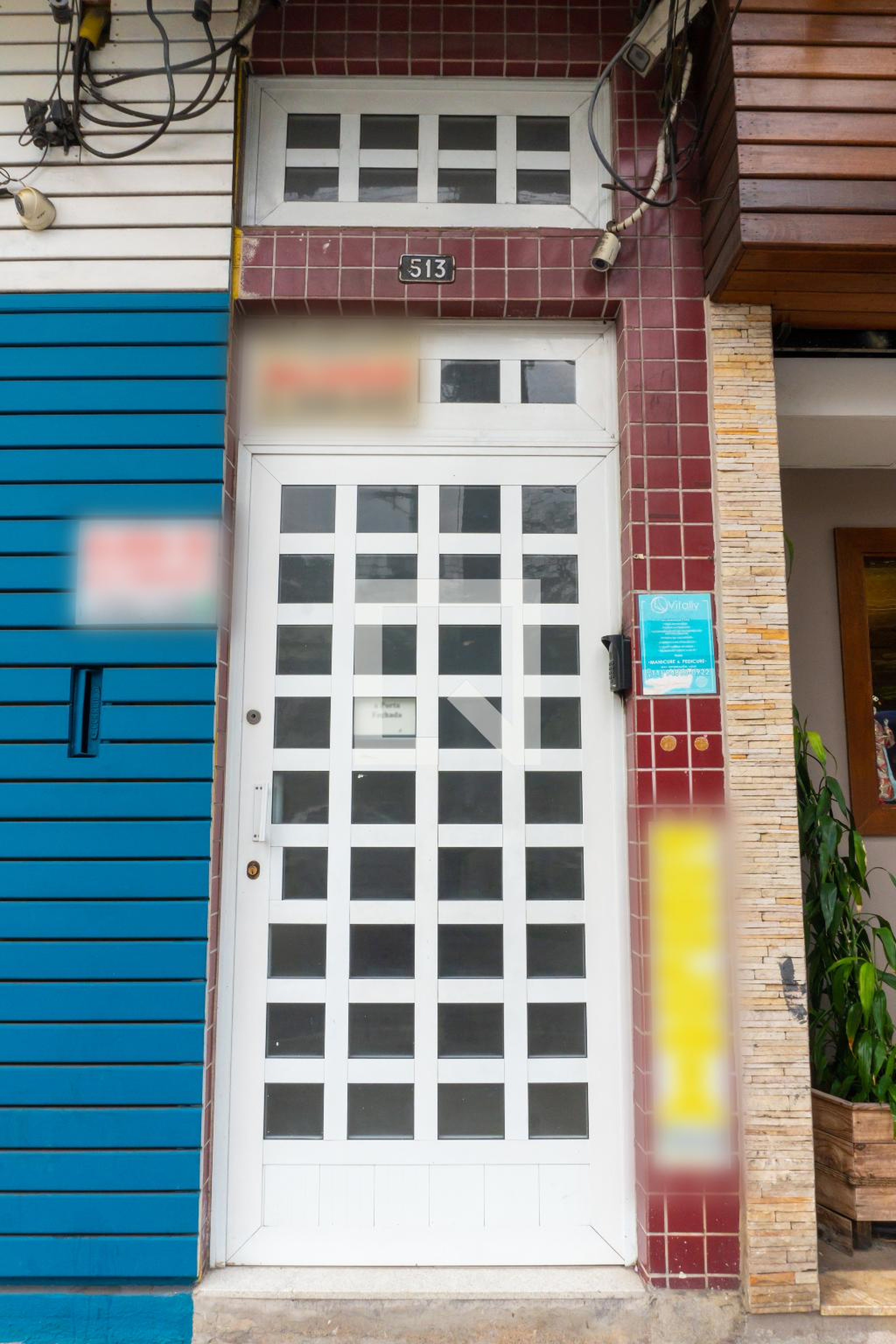 Fachada Condomínio em Avenida Engenheiro Armando de Arruda Pereira, 513