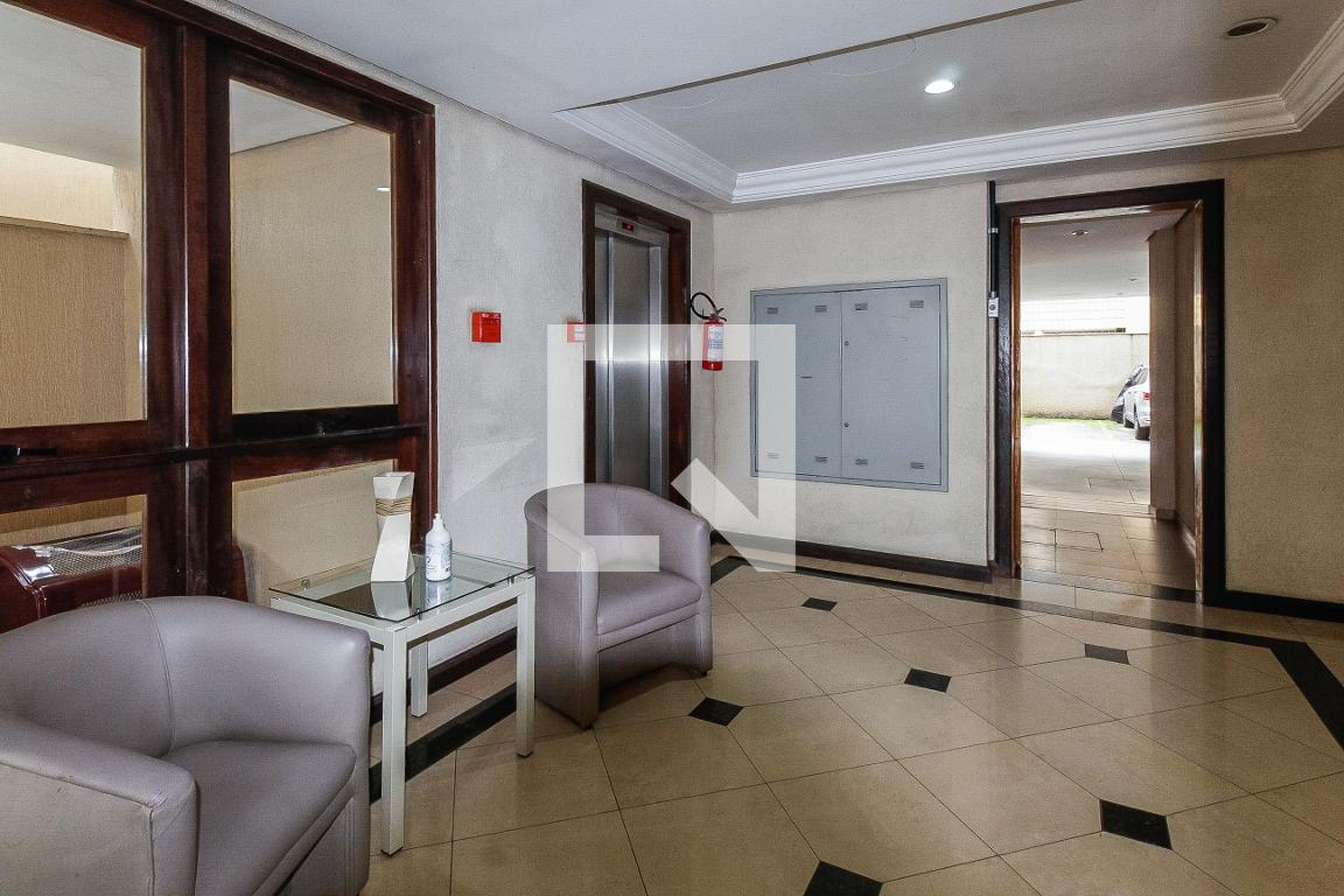 Hall - Bolívar de Orleans