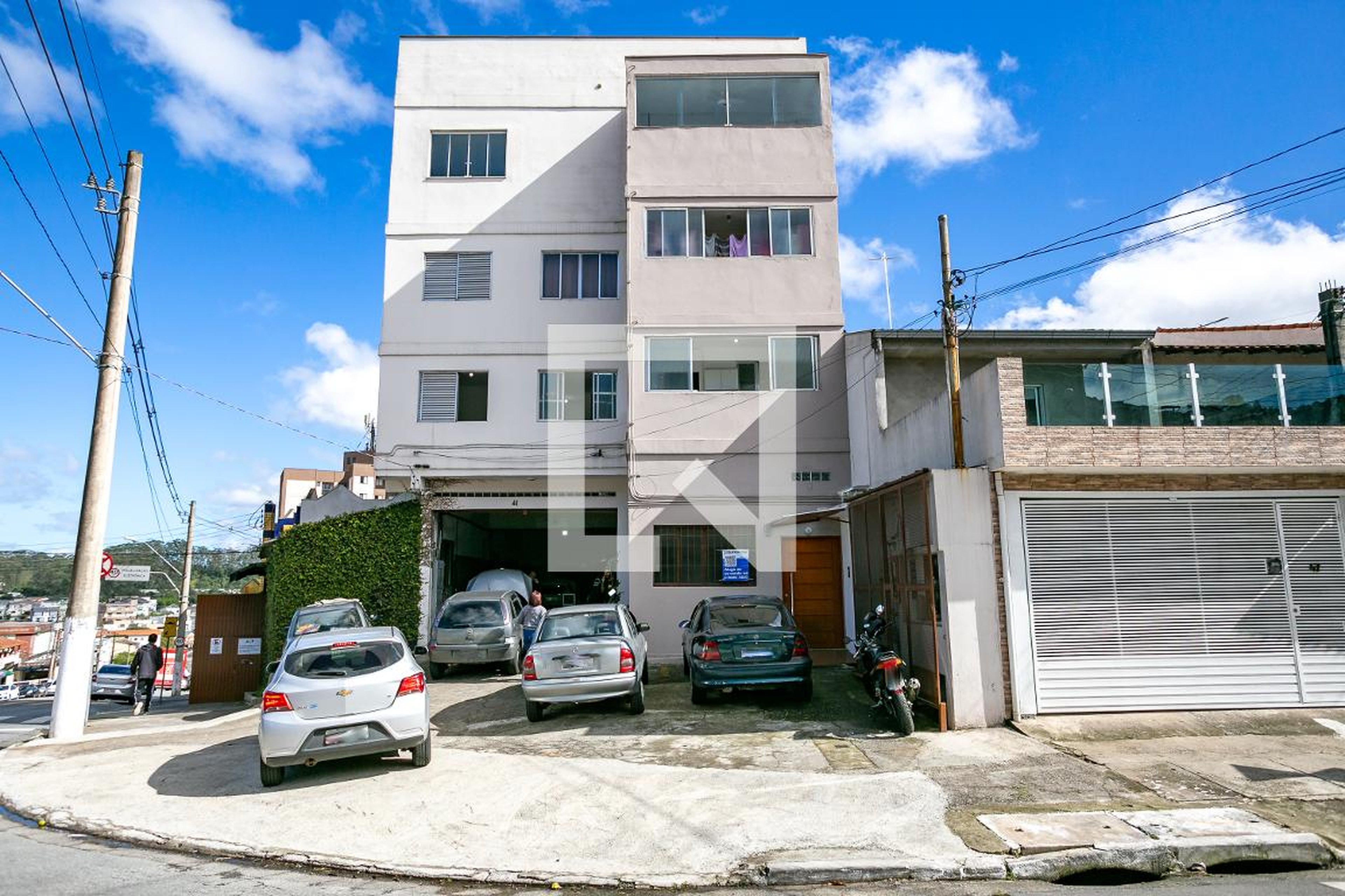 Fachada Condomínio em Rua Salim Mahfoud, 43