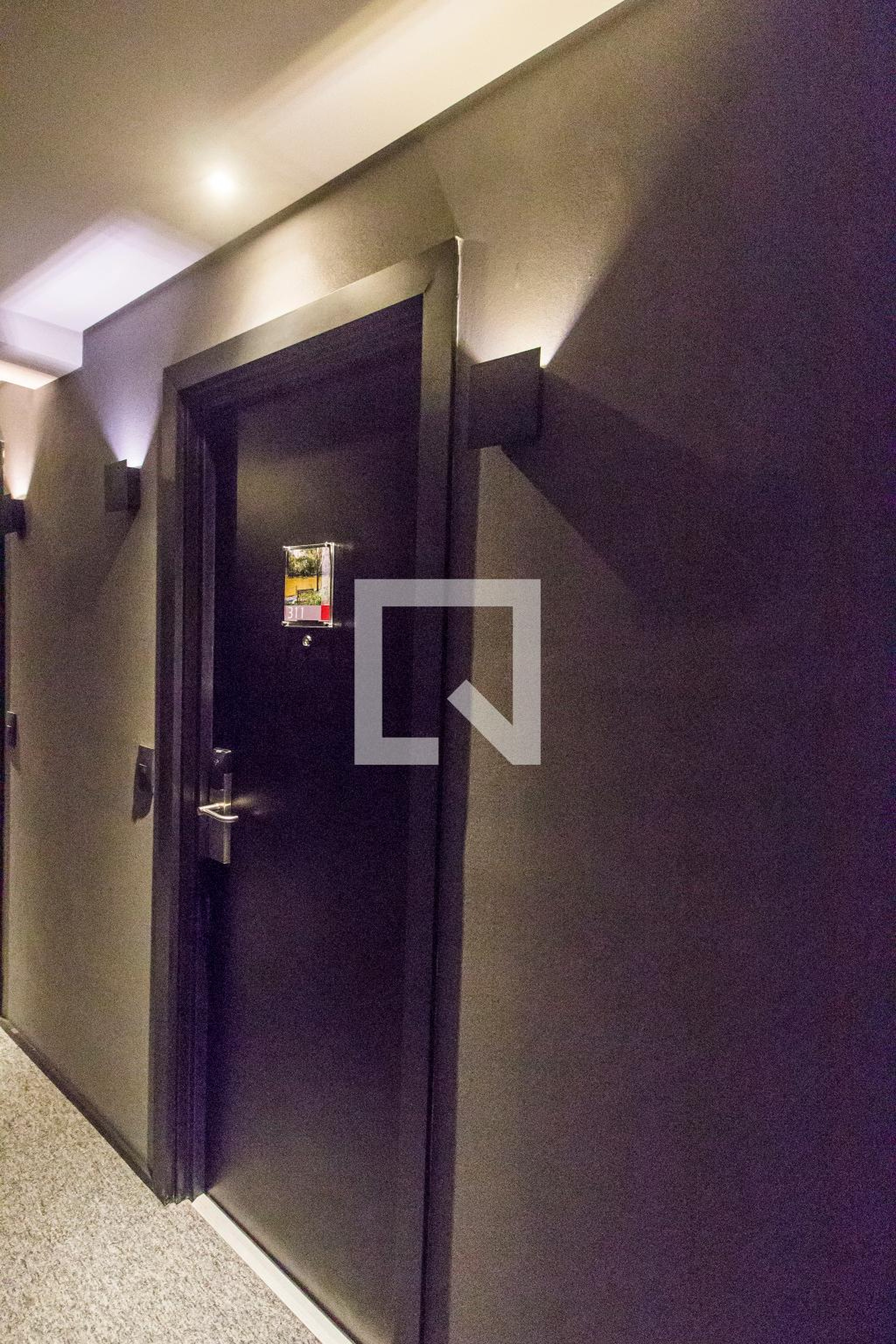 Entrada - Alpha Stay