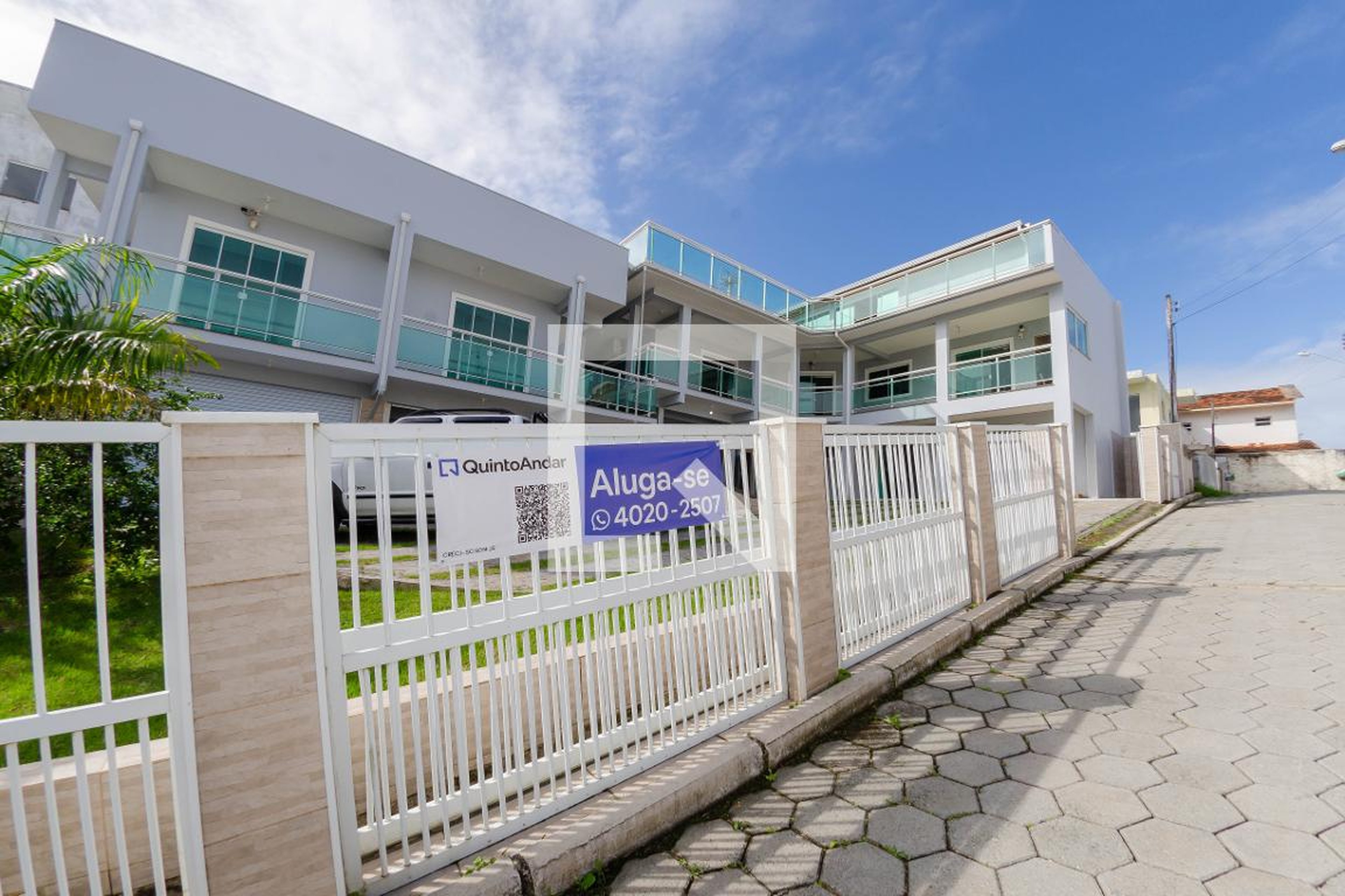 Fachada Condomínio em Travessa Cinco de Outubro, 290