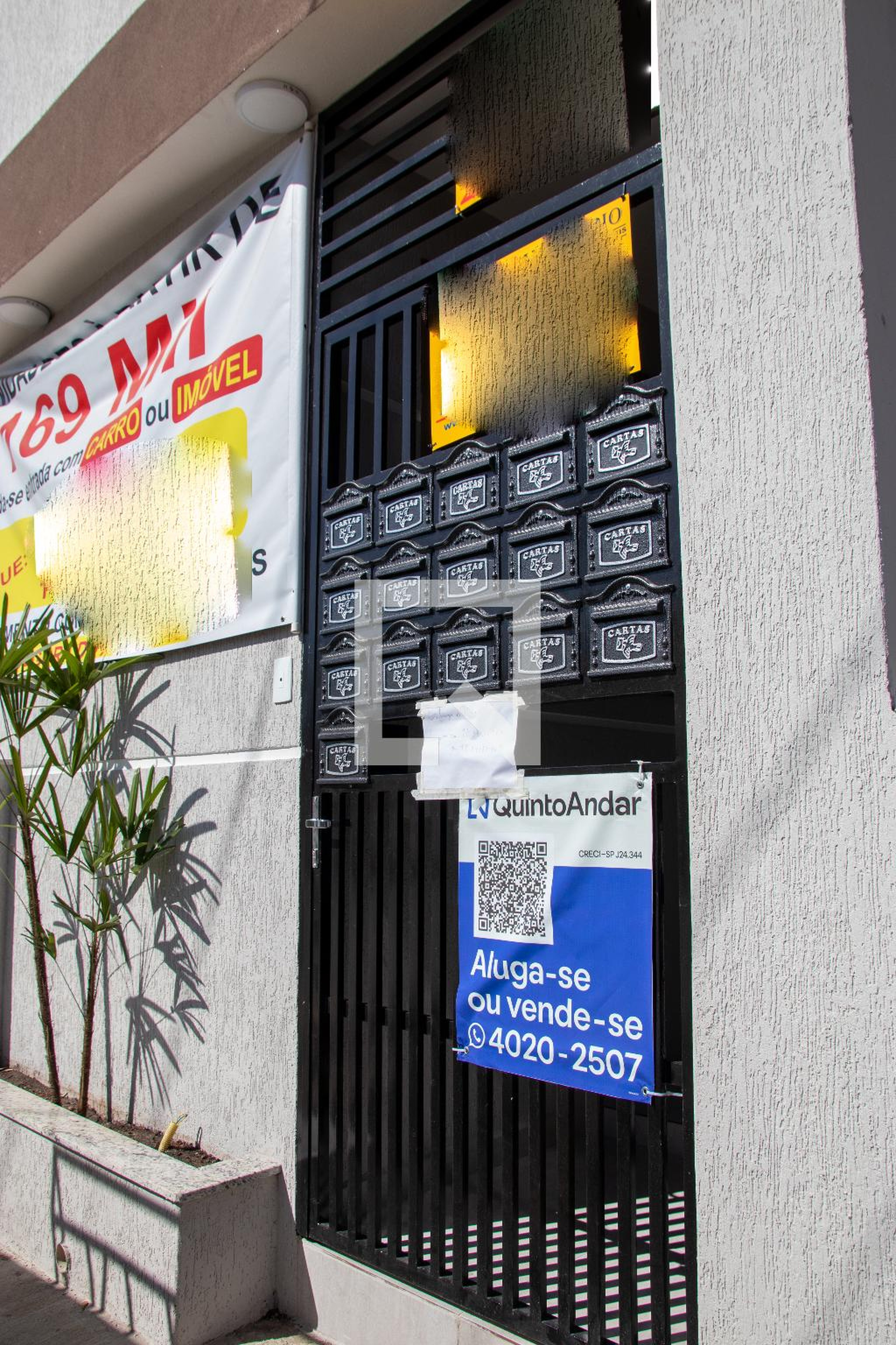 Fachada Condomínio em Rua Astecas, 110