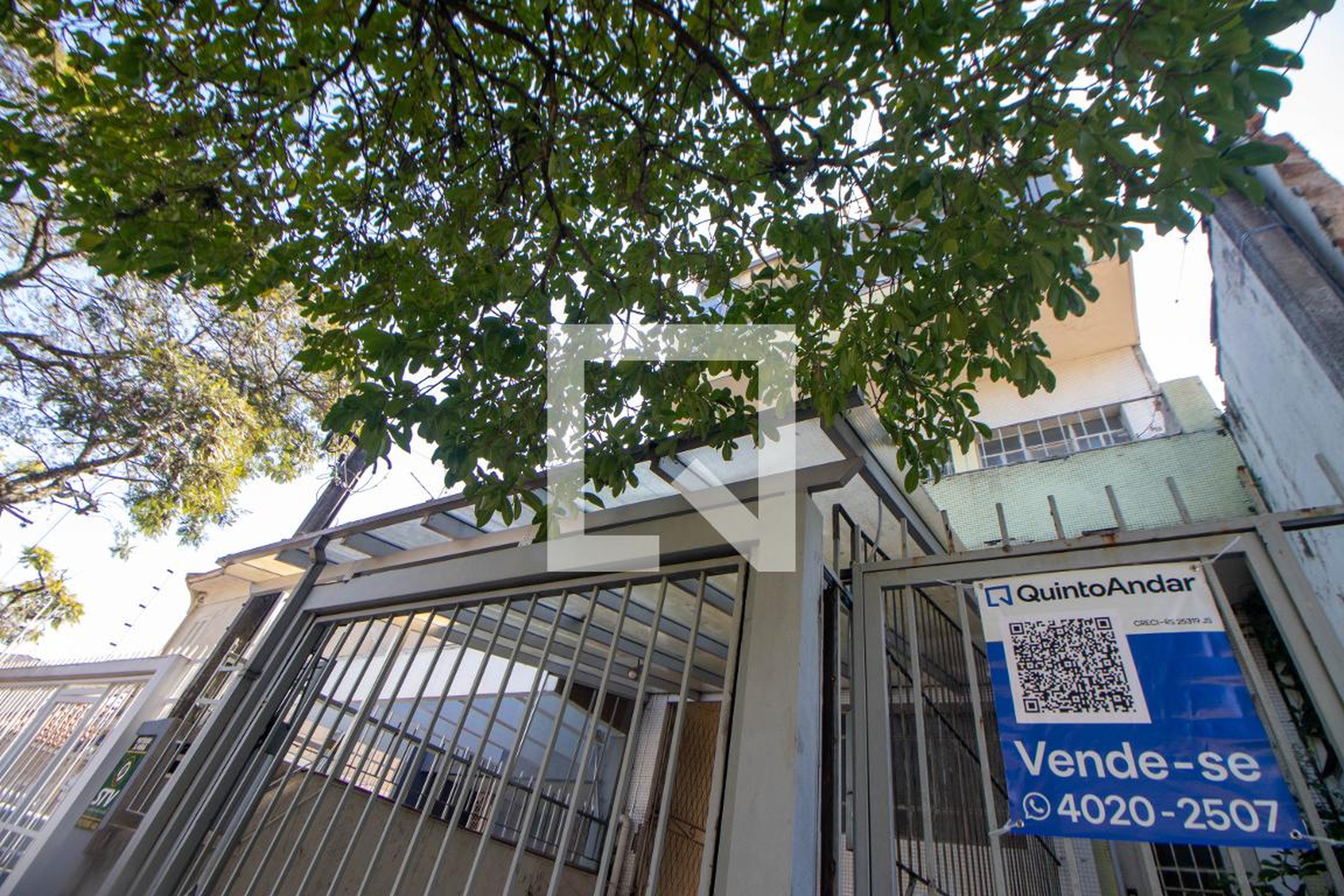 Fachada Condomínio em Avenida São Pedro, 1674