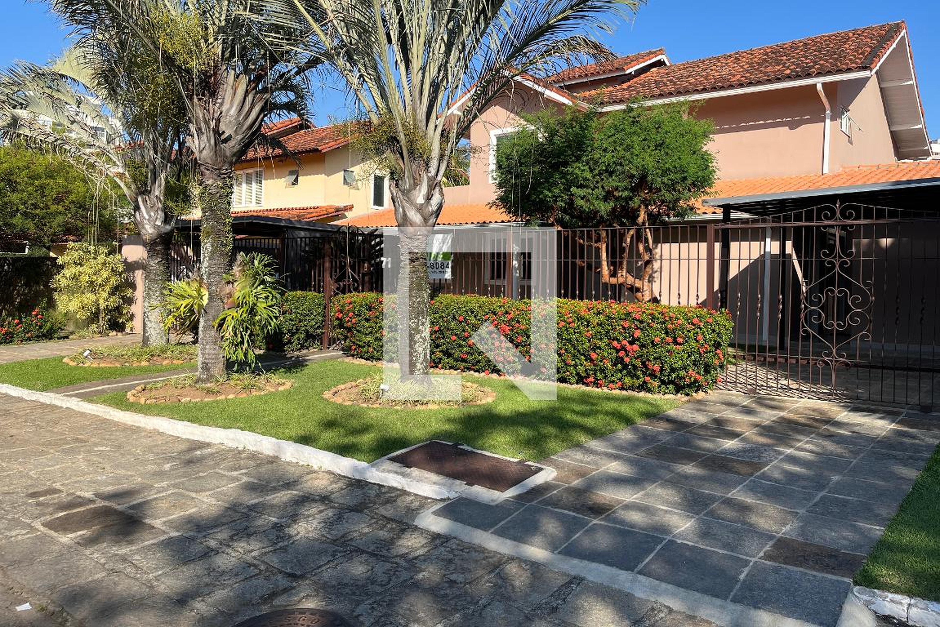 Fachada Condomínio Santa Mônica