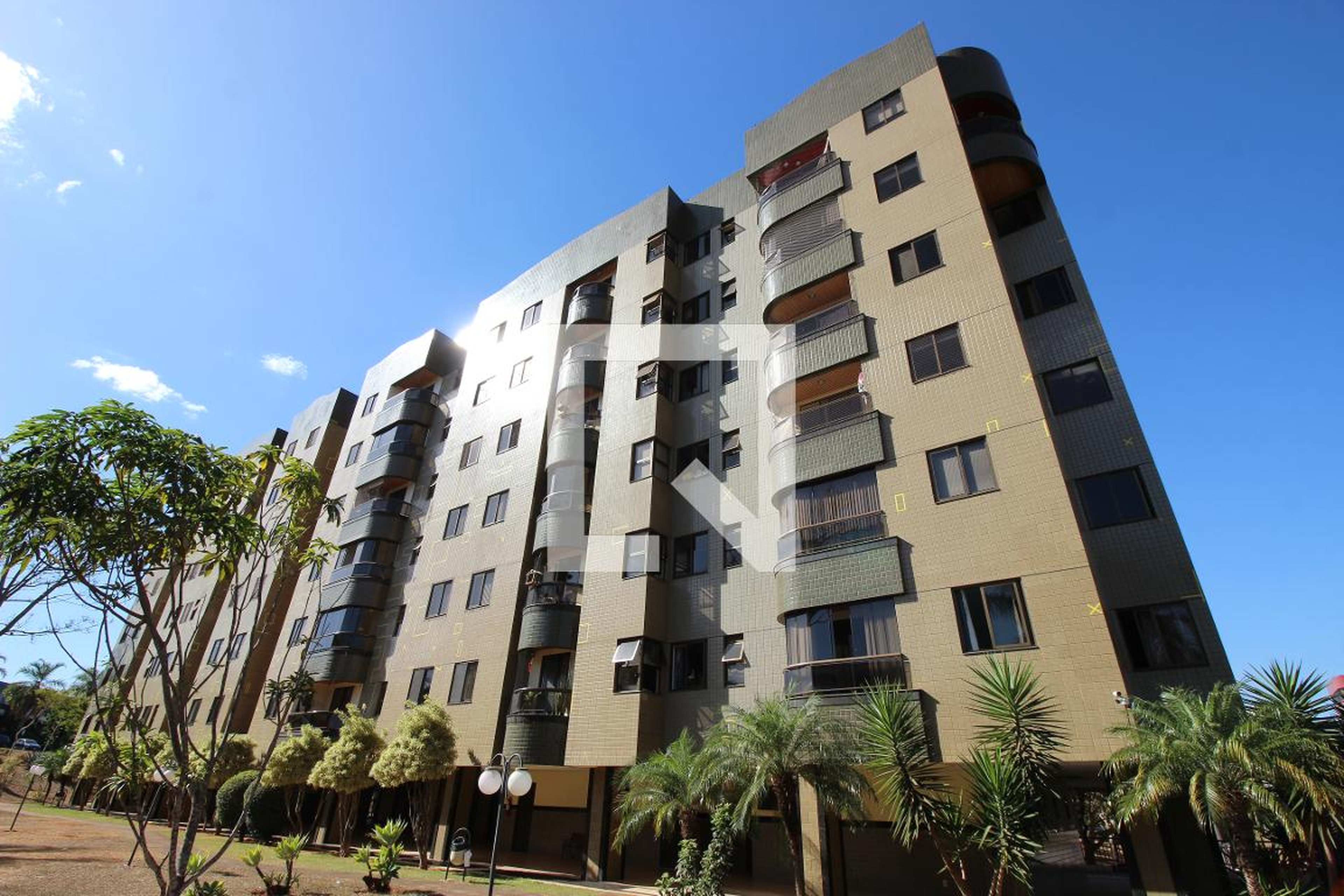 Fachada Condomínio em SQSW 100 Bloco C, 100