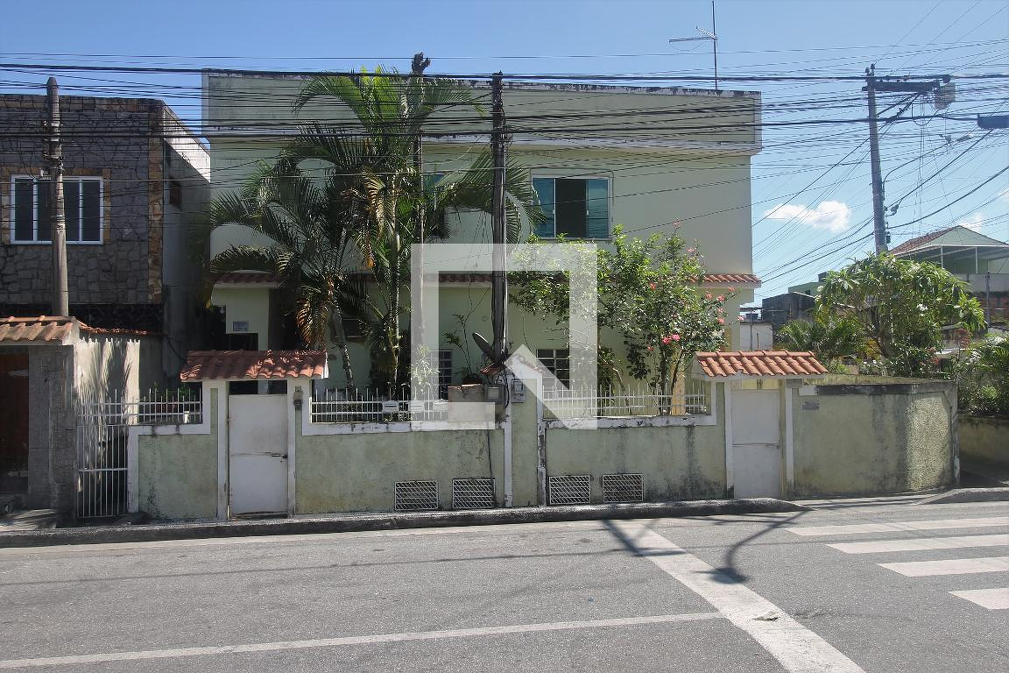 Fachada Condomínio em Rua Francisco Neto, 119