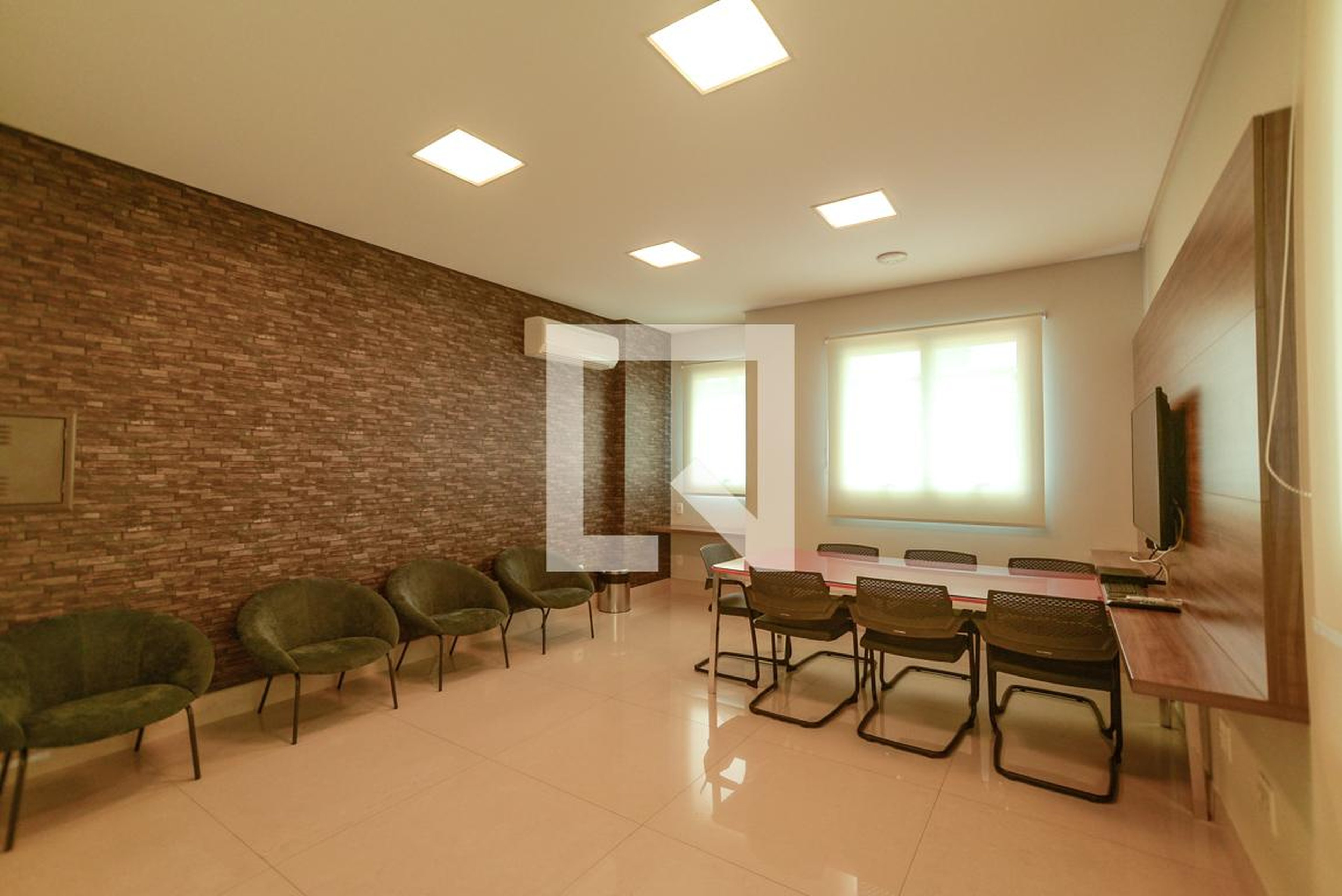 SALA DE REUNIÃO - Residencial Alhambra de Granada