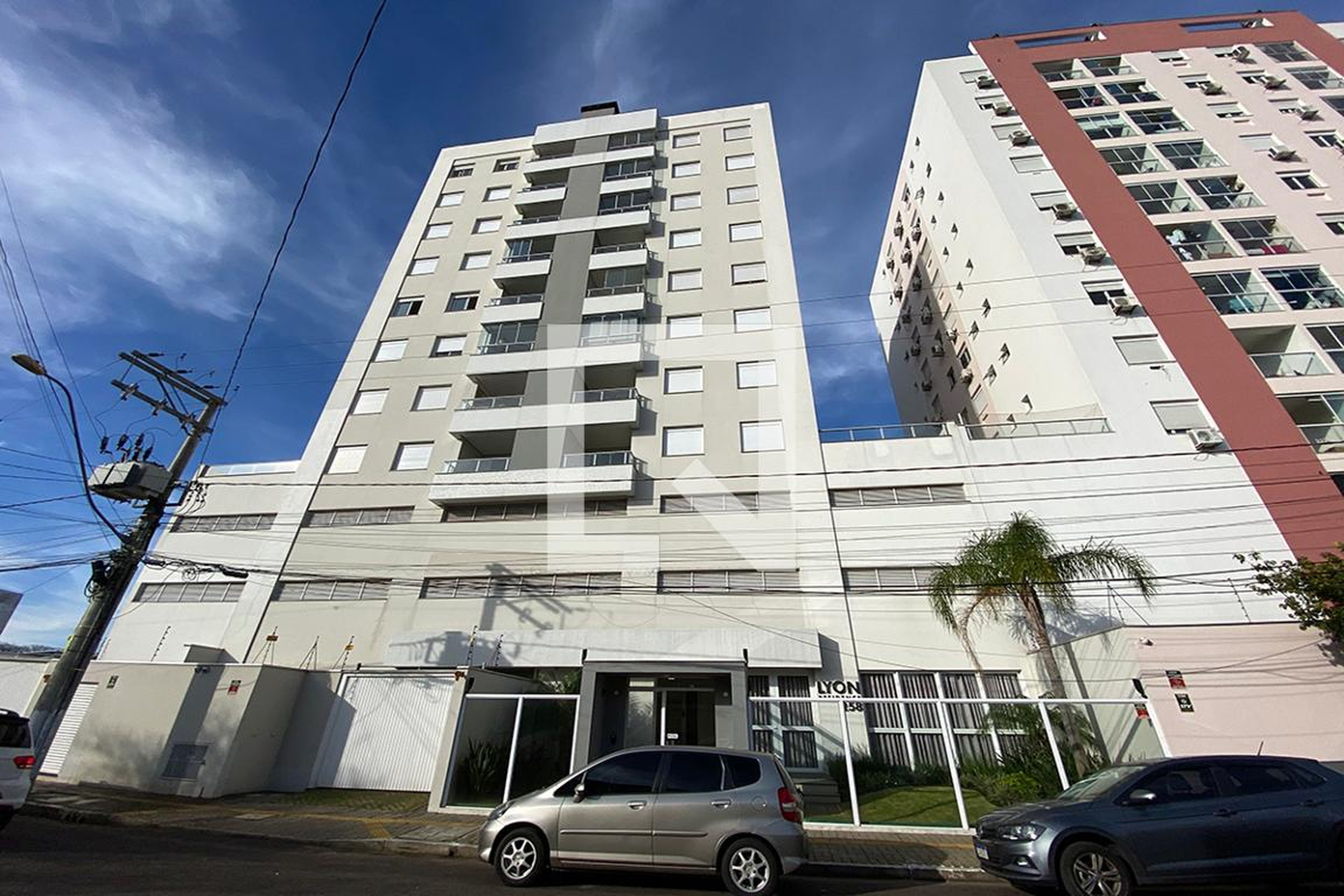 Fachada do Prédio Condomínio Lyon Residence