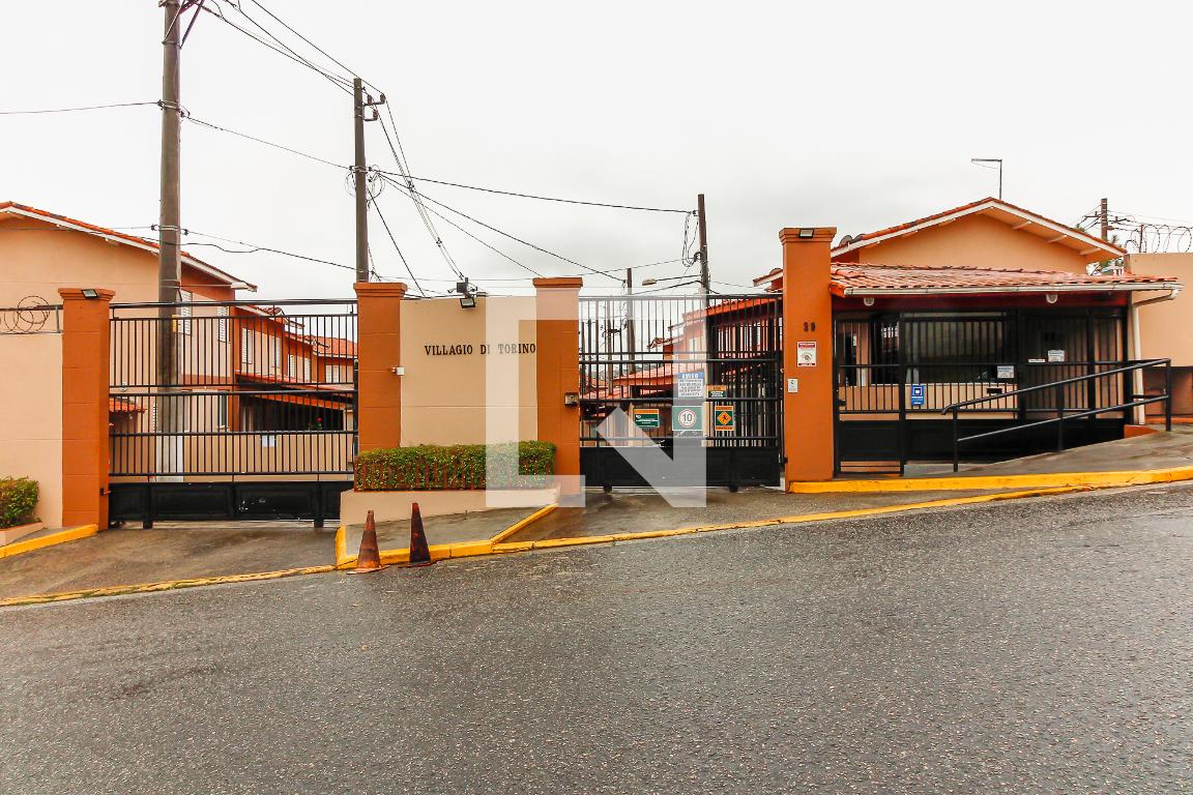 Fachada do Condomínio Condomínio City