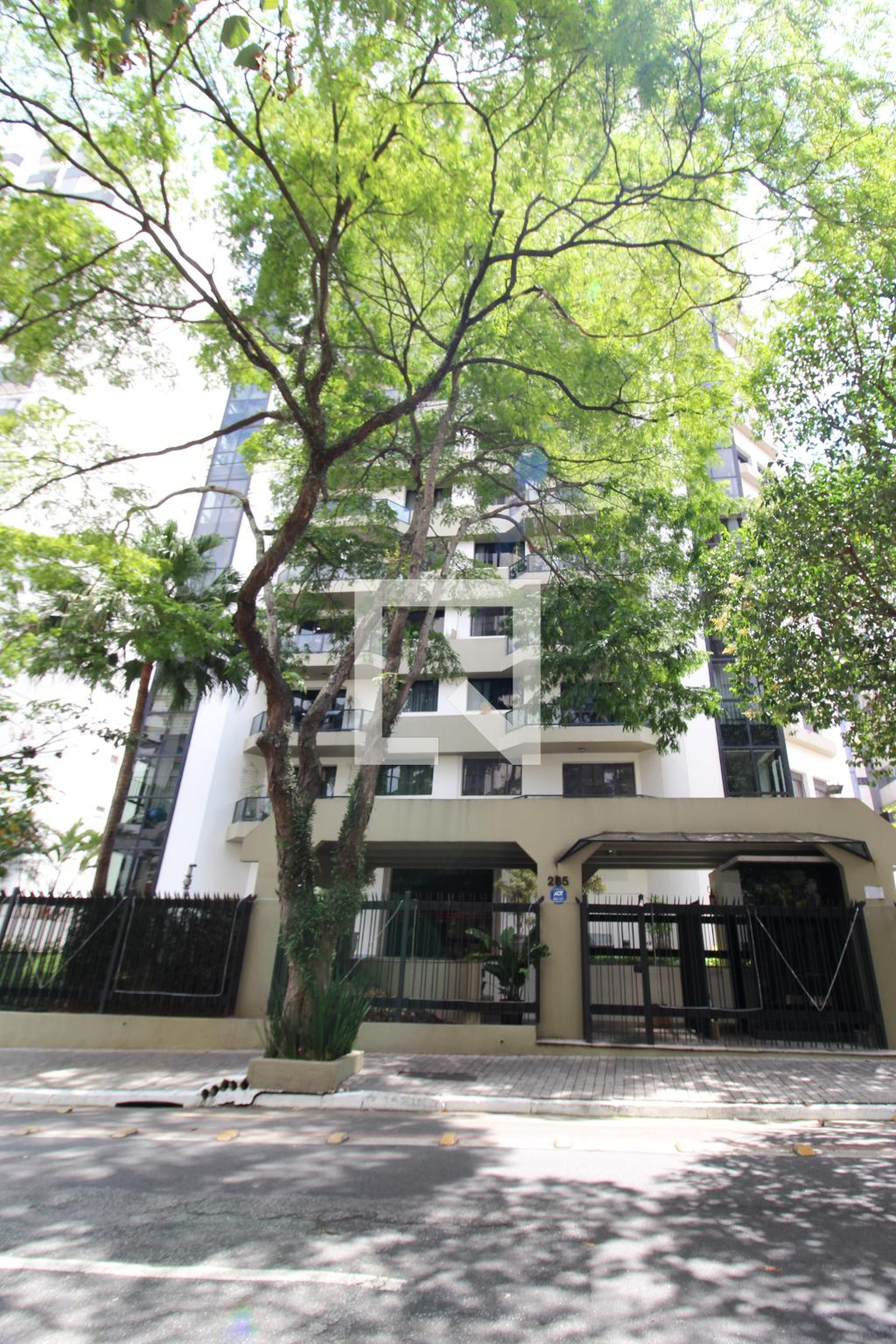 Fachada do Prédio Condomínio Maison Provence