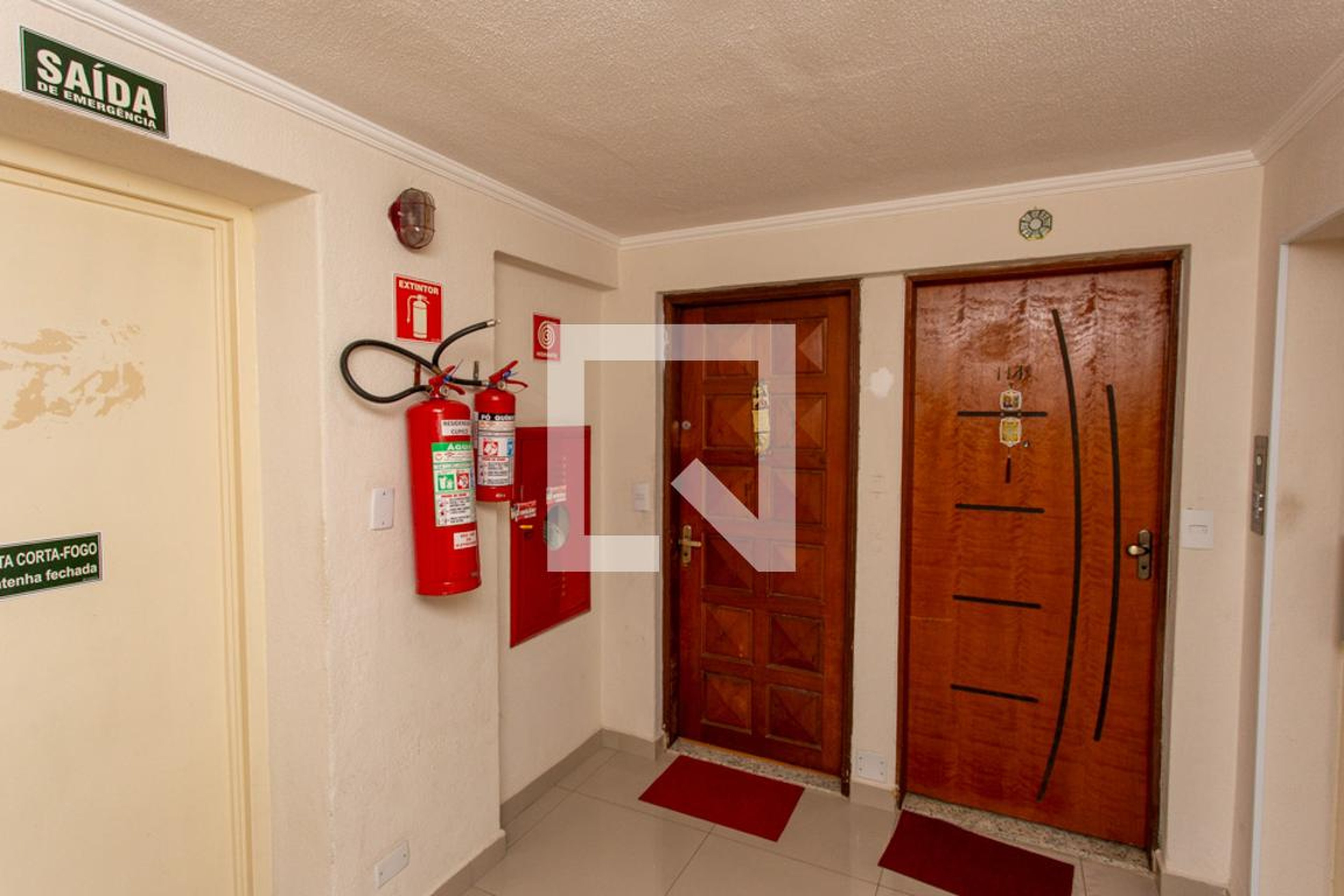 Hall - Conjunto Residencial Cupecê