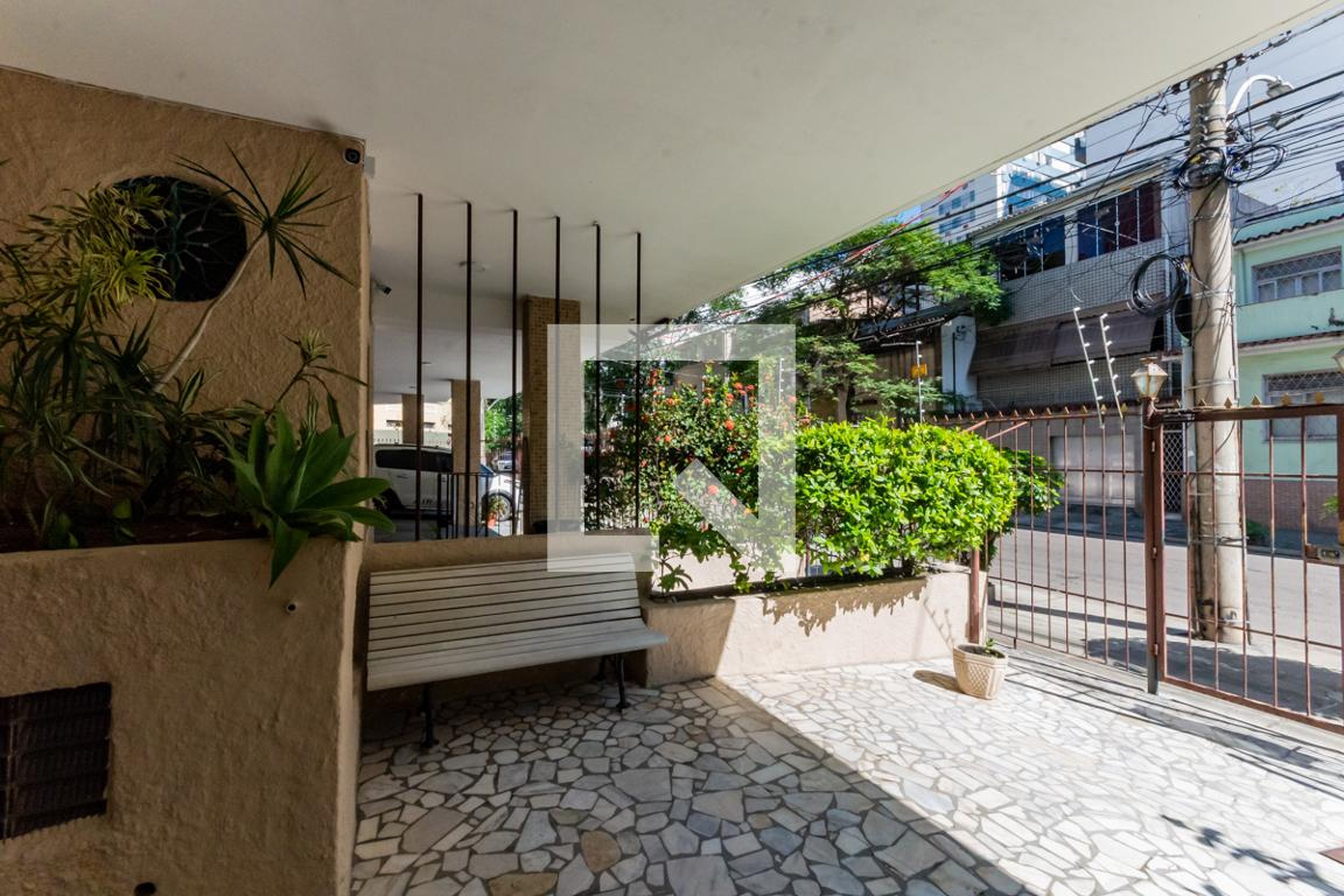 Fachada Edifício Bon Jour II