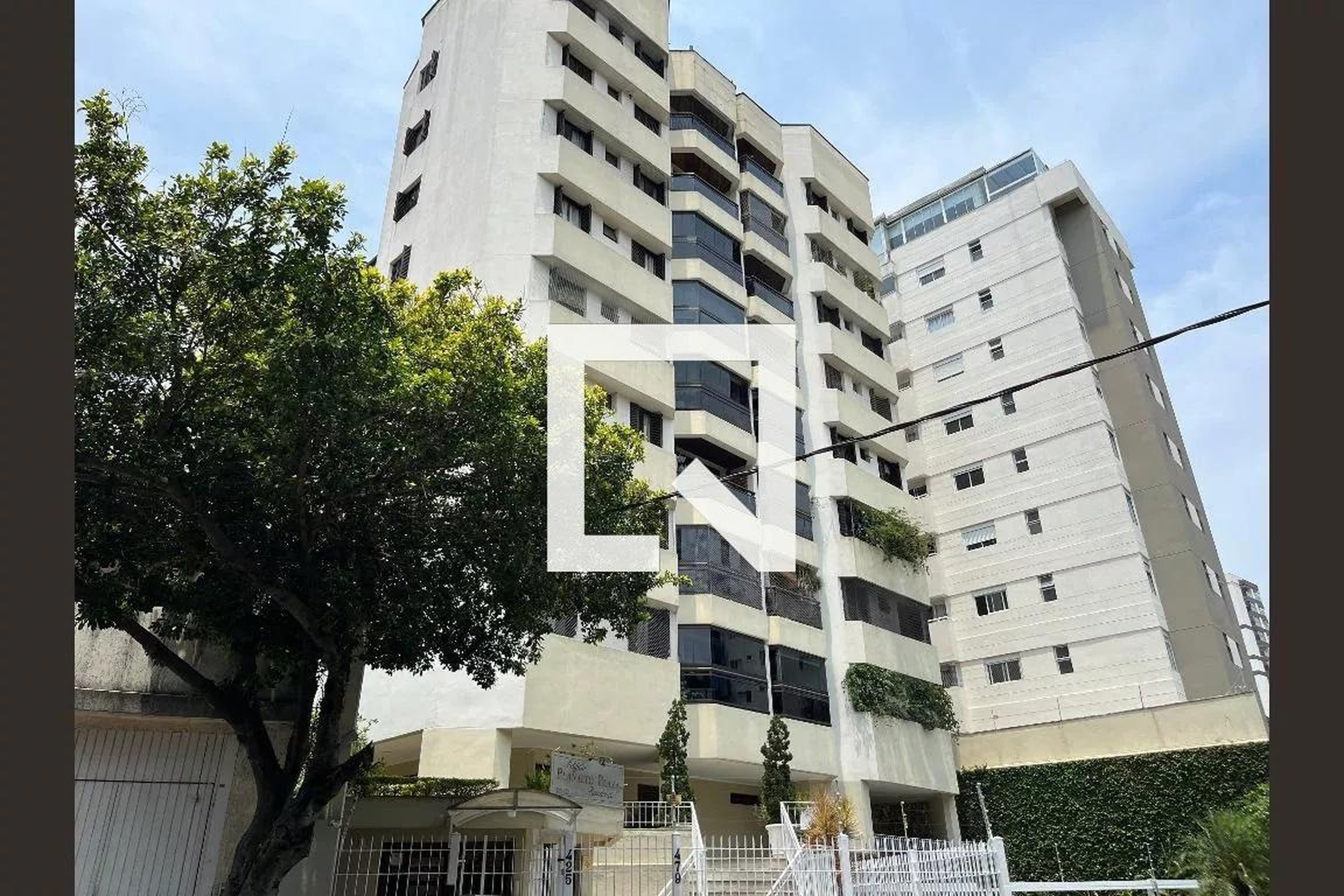 Fachada Edifício Planalto Plaza Residence