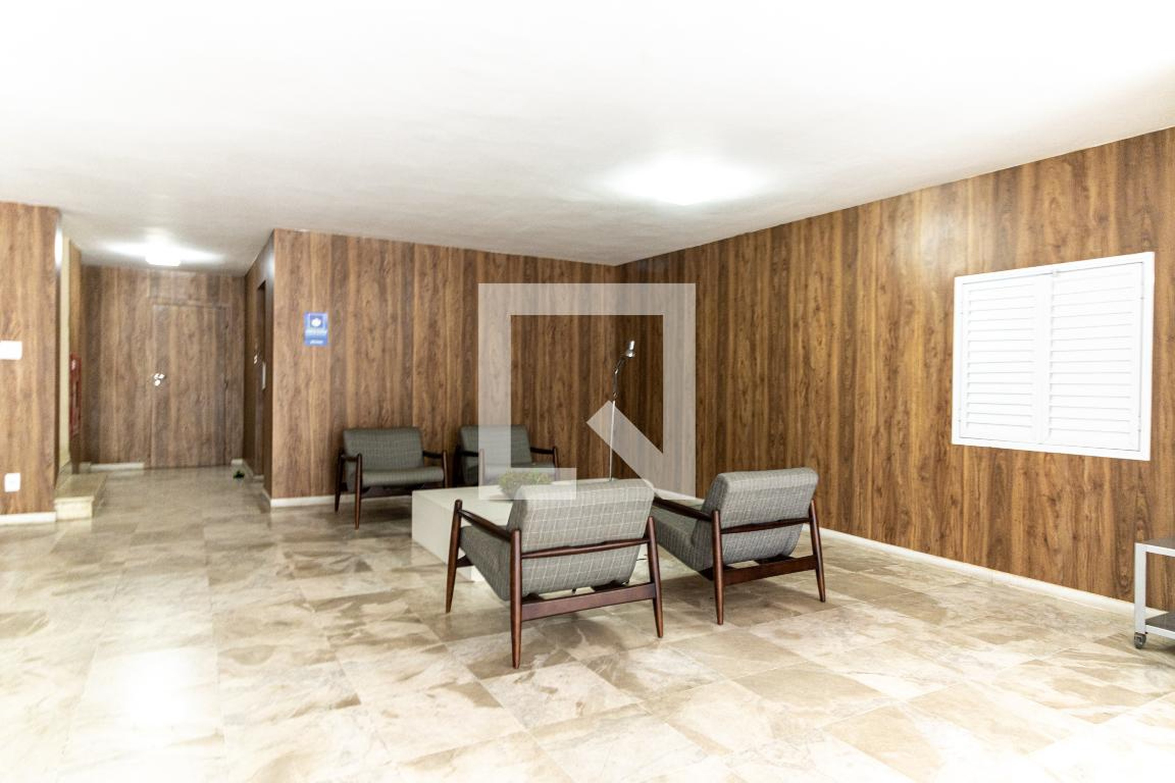 Hall Social - Cristina