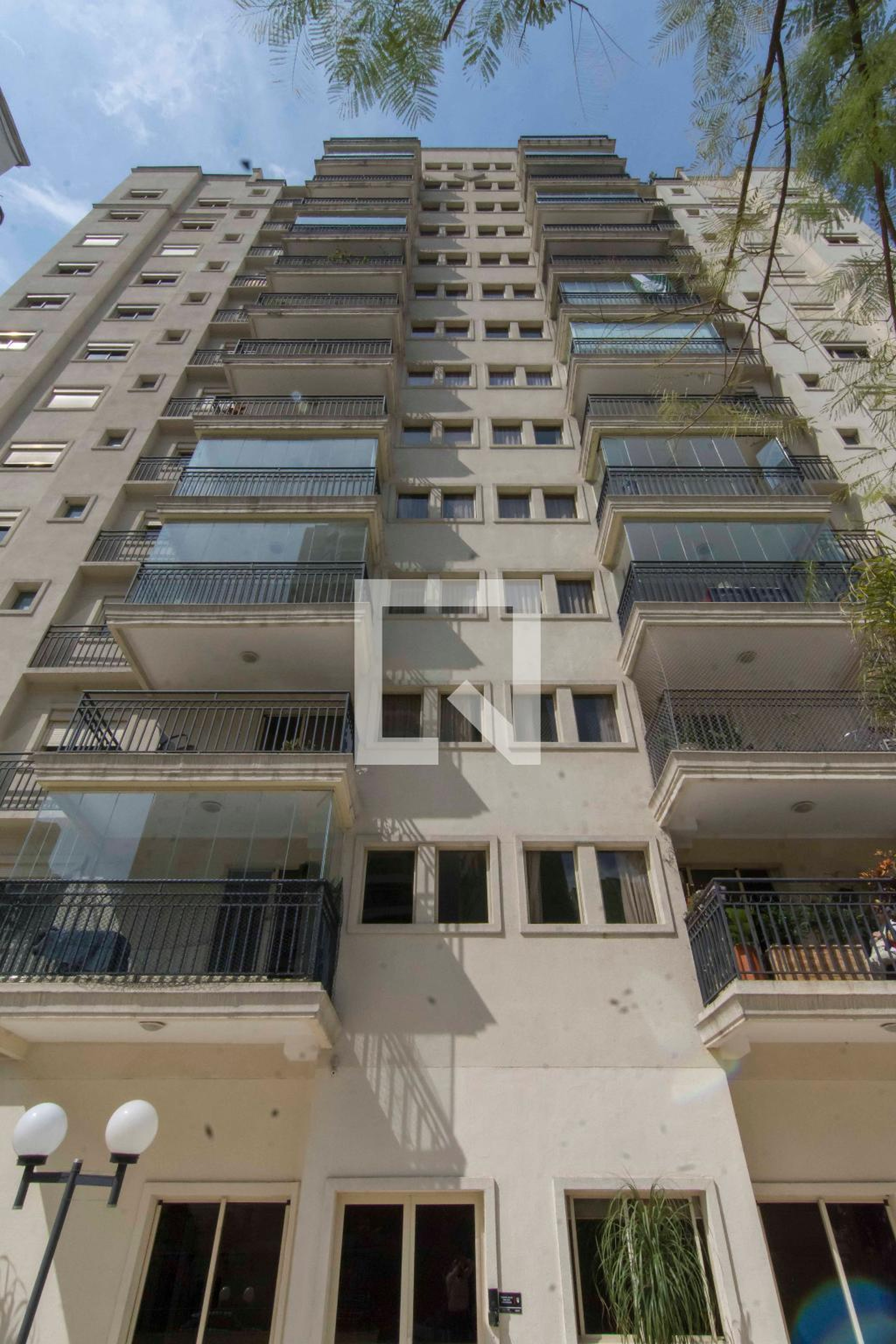 Fachada Condomínio Maison Saint Paul