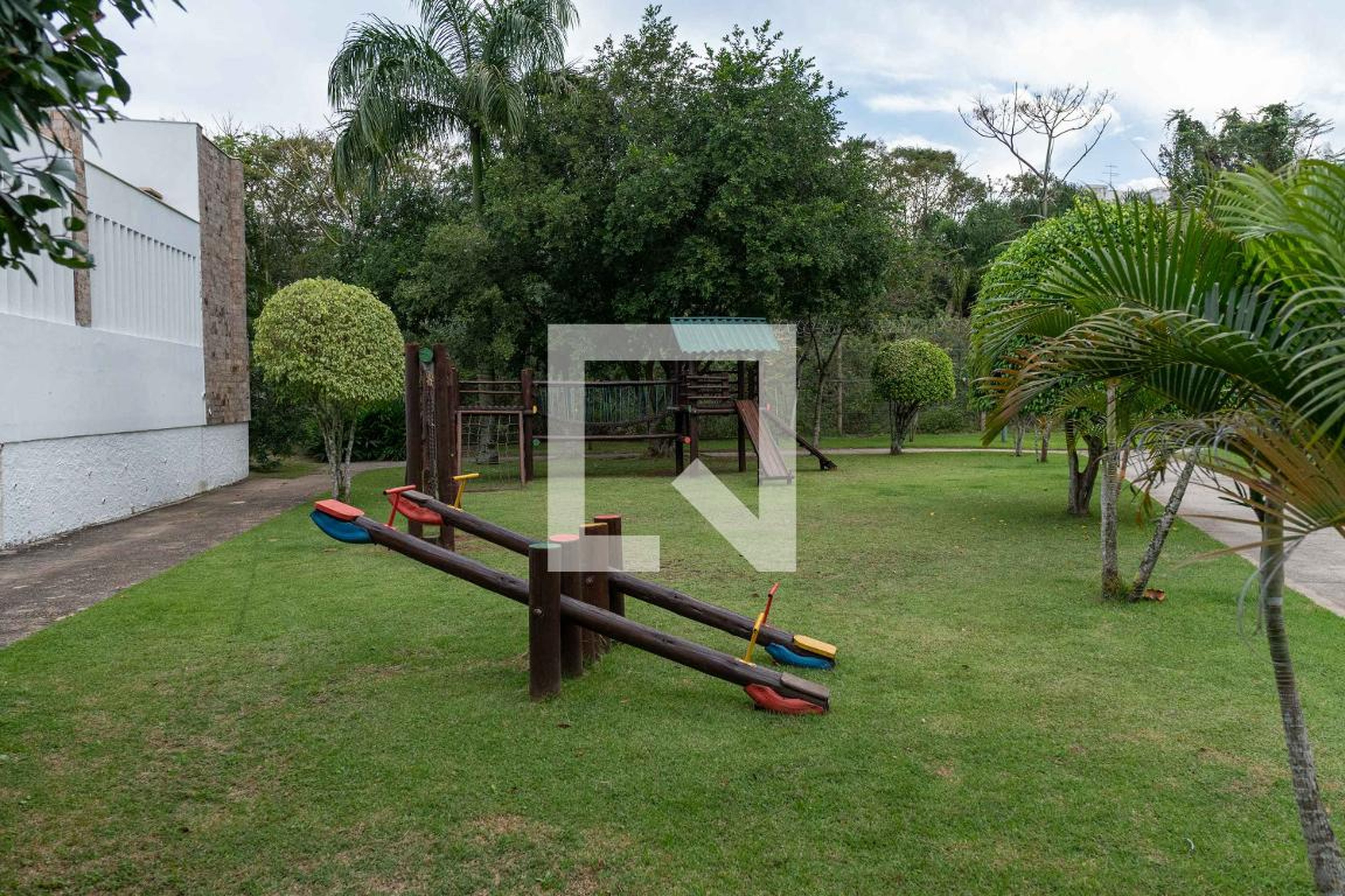 Playground - Residencial Camboata