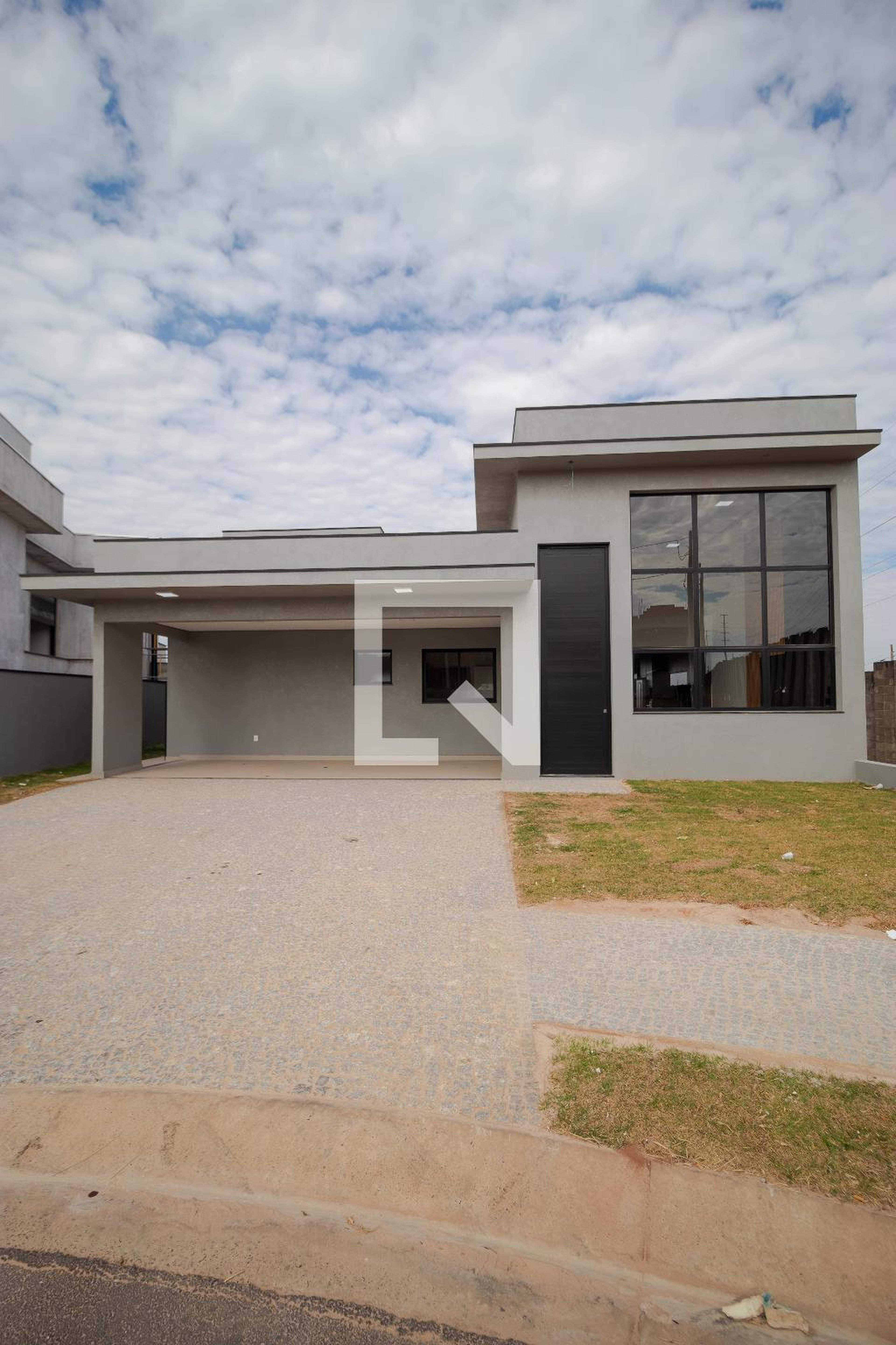 Fachada Condomínio em Avenida Manoel Polycarpo de Azevedo Joffily Júnior, 93