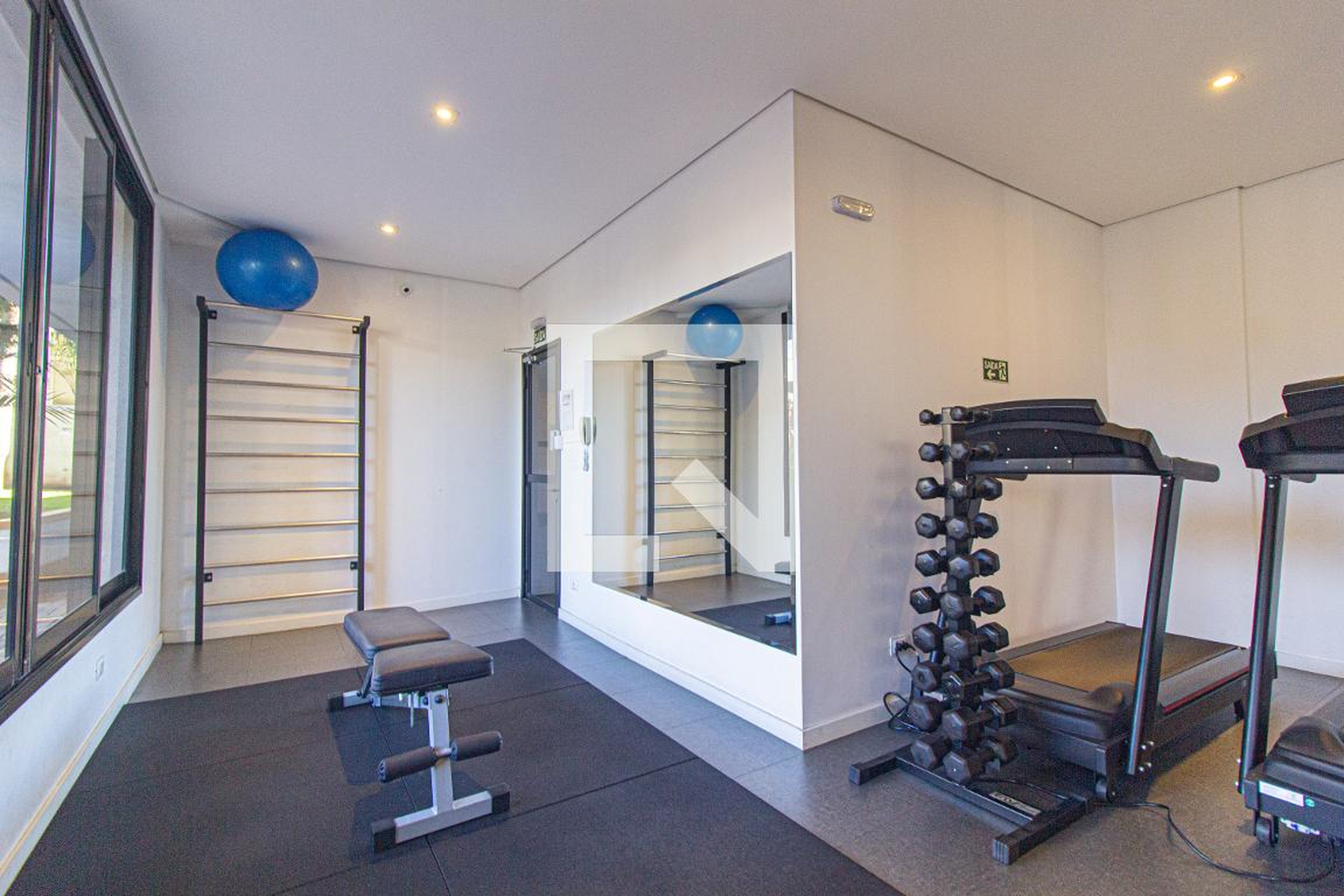 Academia - Edifício Saint Michel