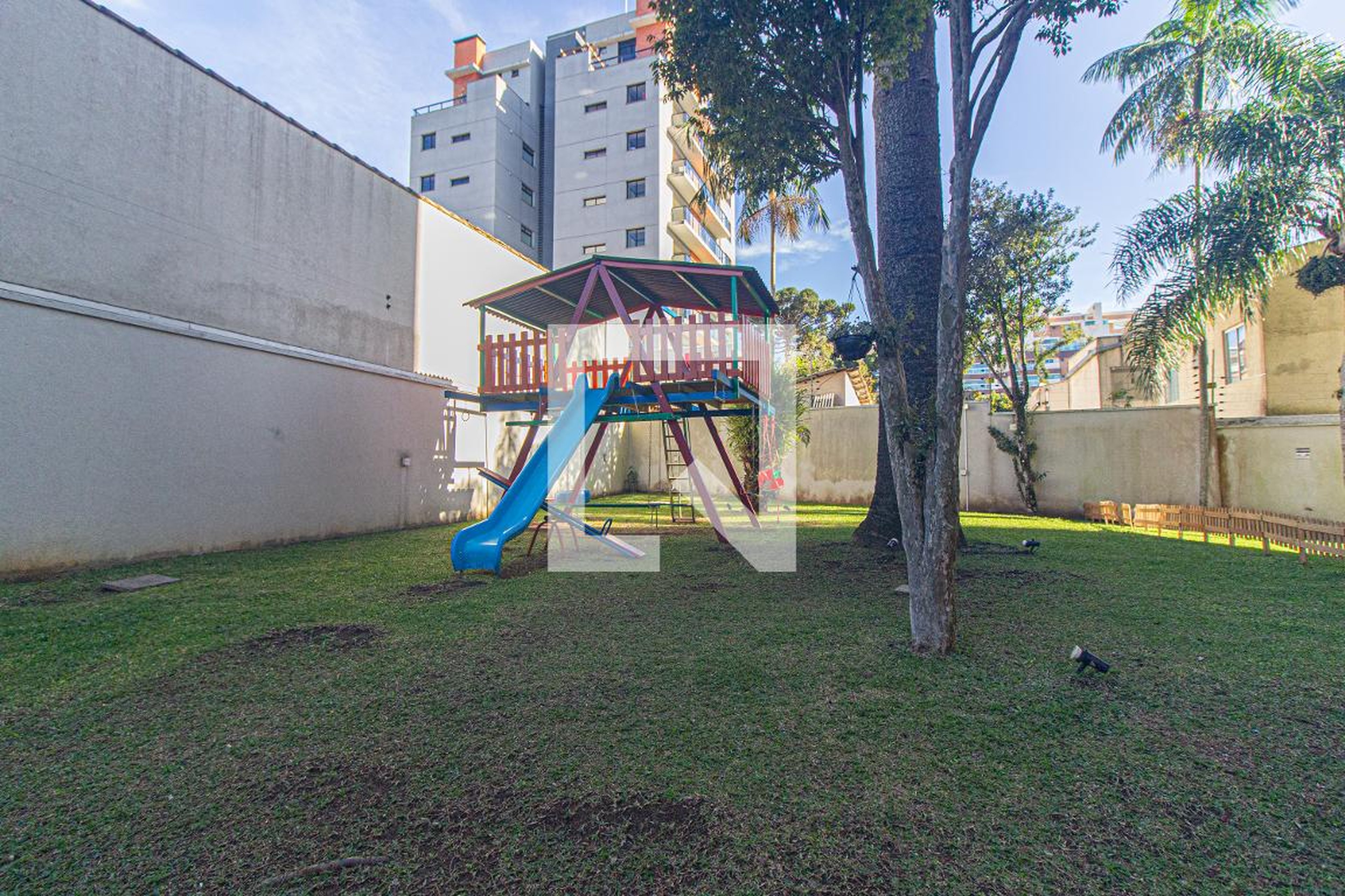 Playground - Edifício Saint Michel