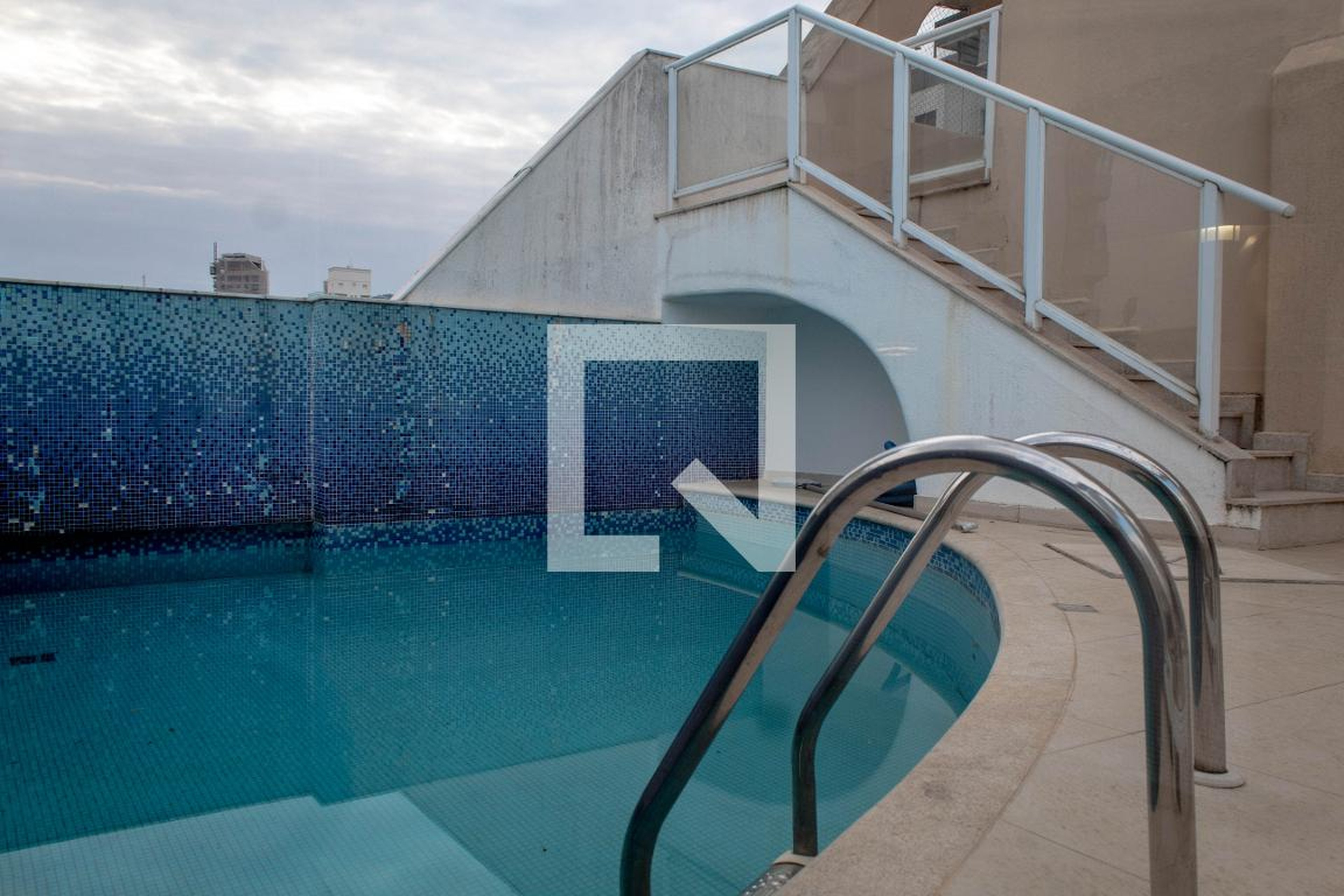 Piscina Residencial Ilha de Creta